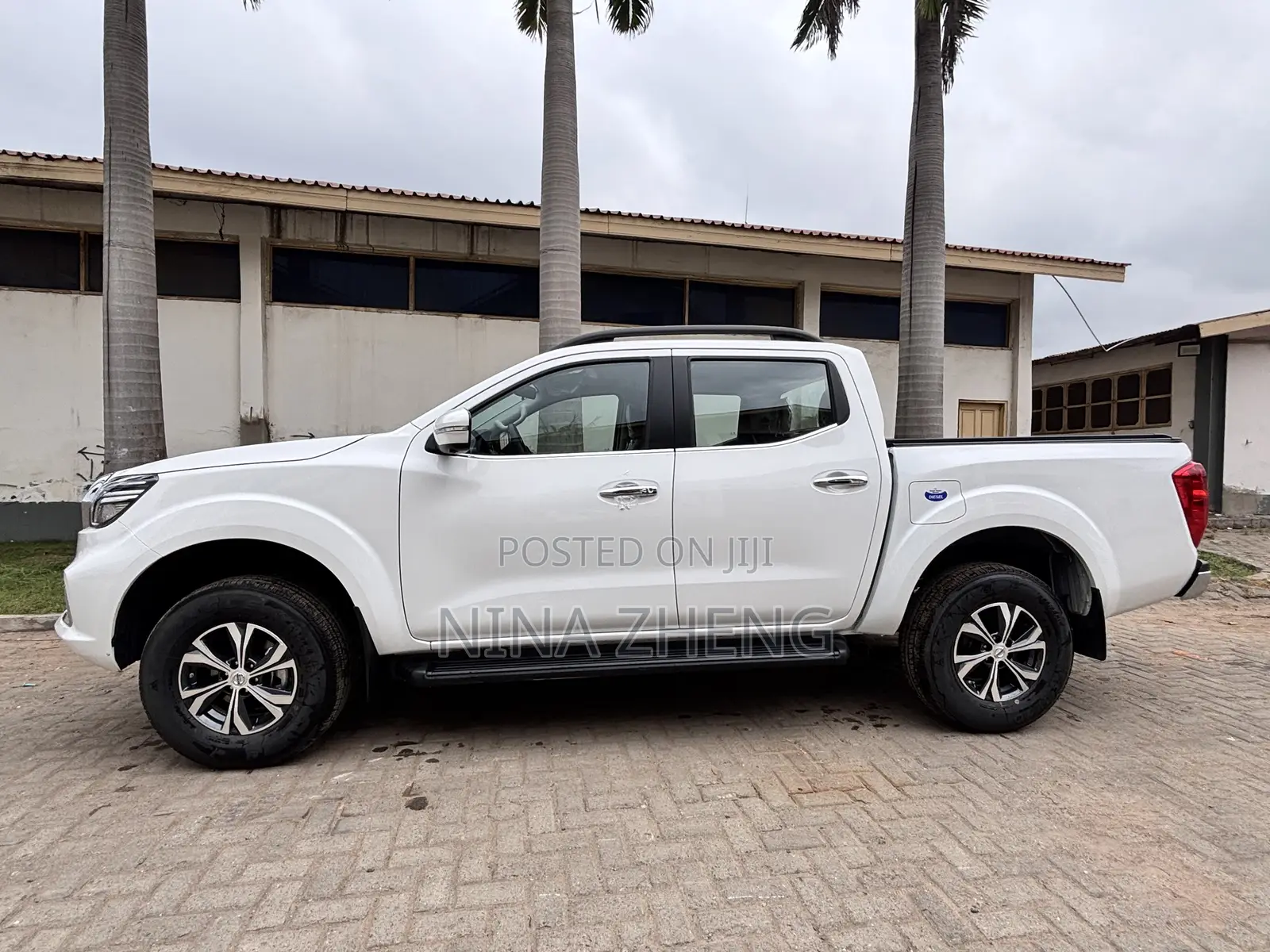 New Nissan Pick-Up 2025 White