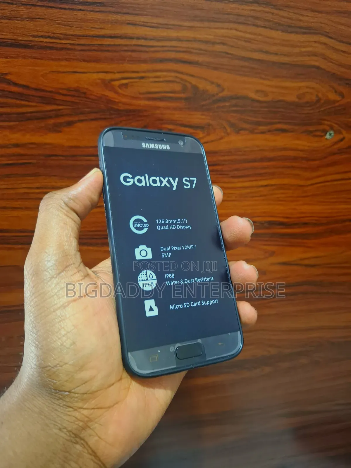 New Samsung Galaxy S7 32 GB Black