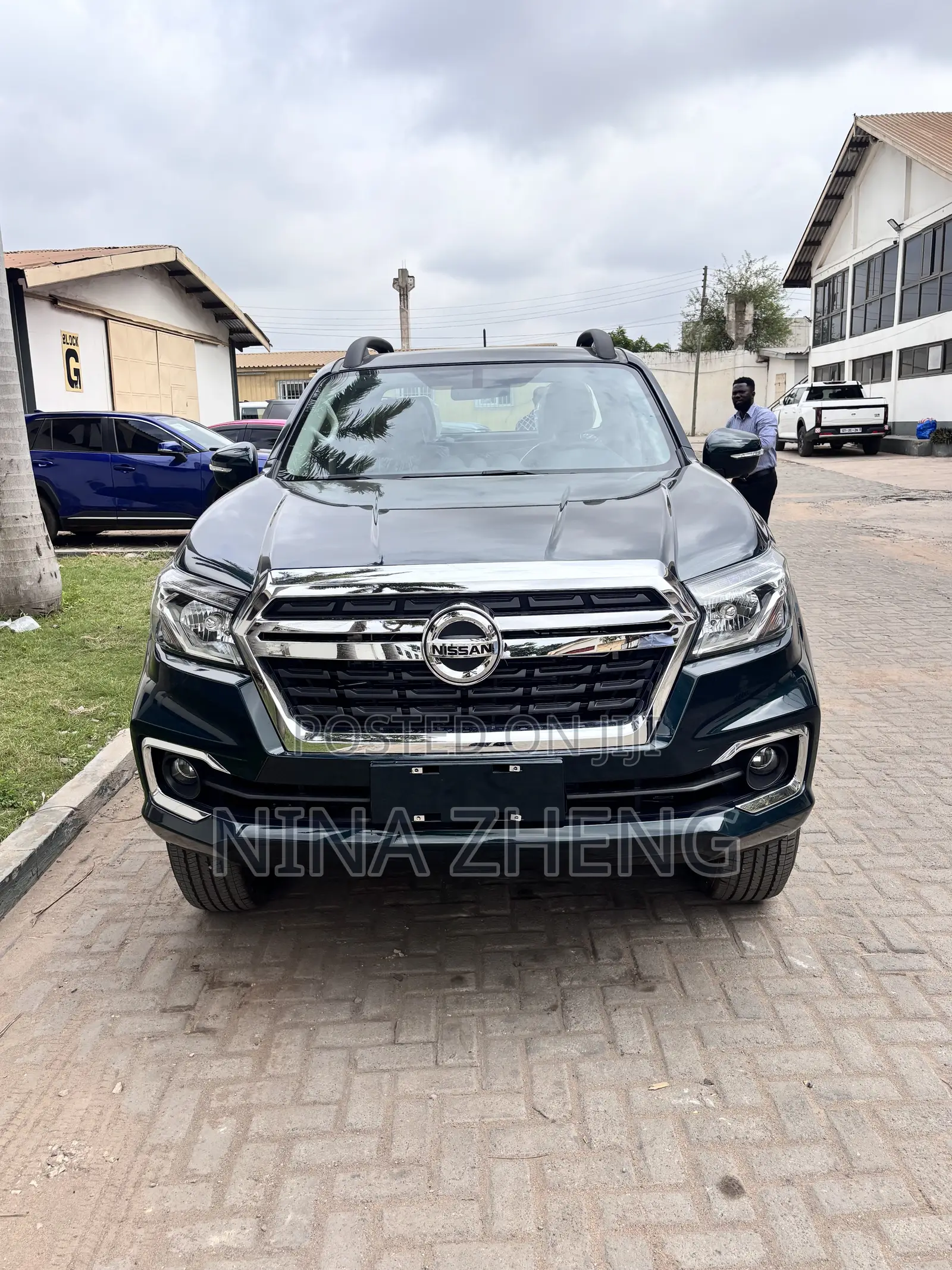 New Nissan Pick-Up 2025 Green