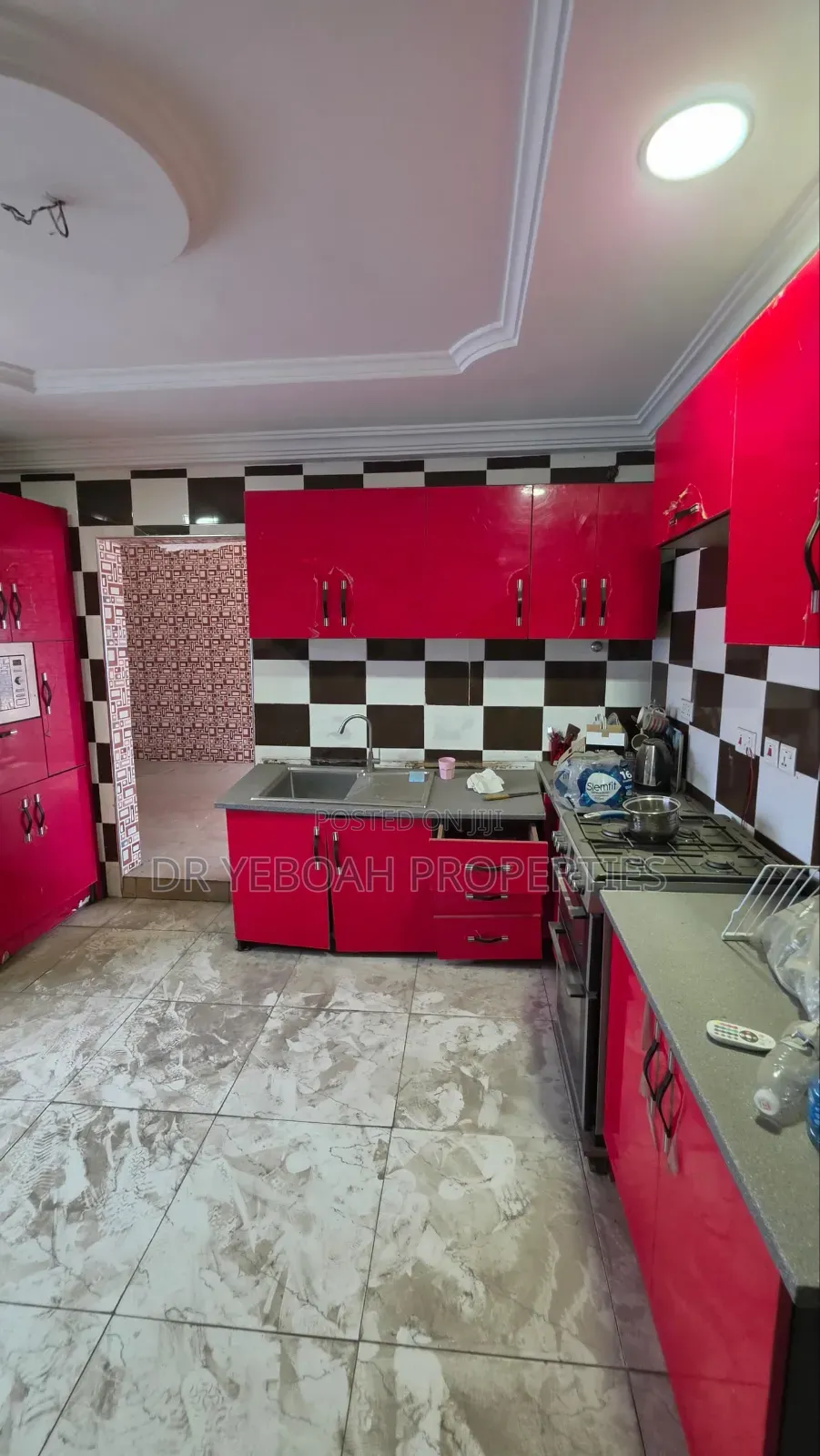 3bdrm Duplex in Spintex Com 18:- 3, Baatsona Total for rent