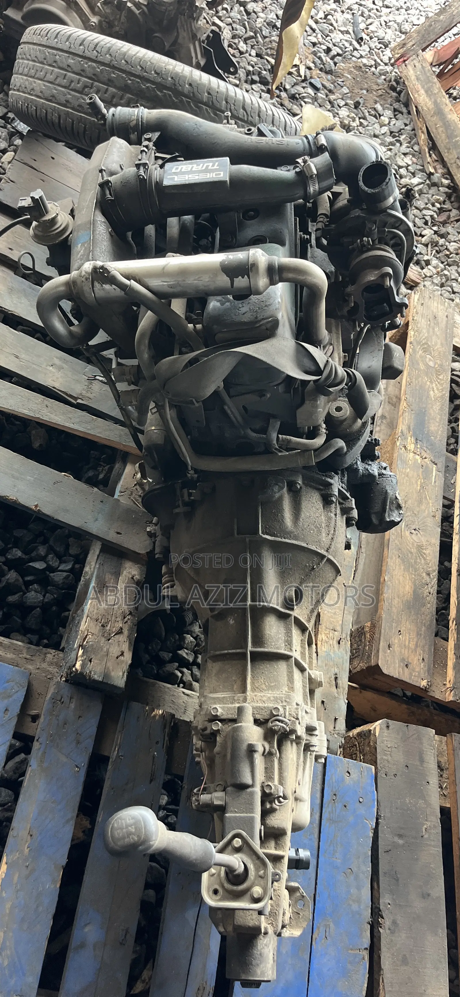 Isuzu Trooper Engine and Gearbox