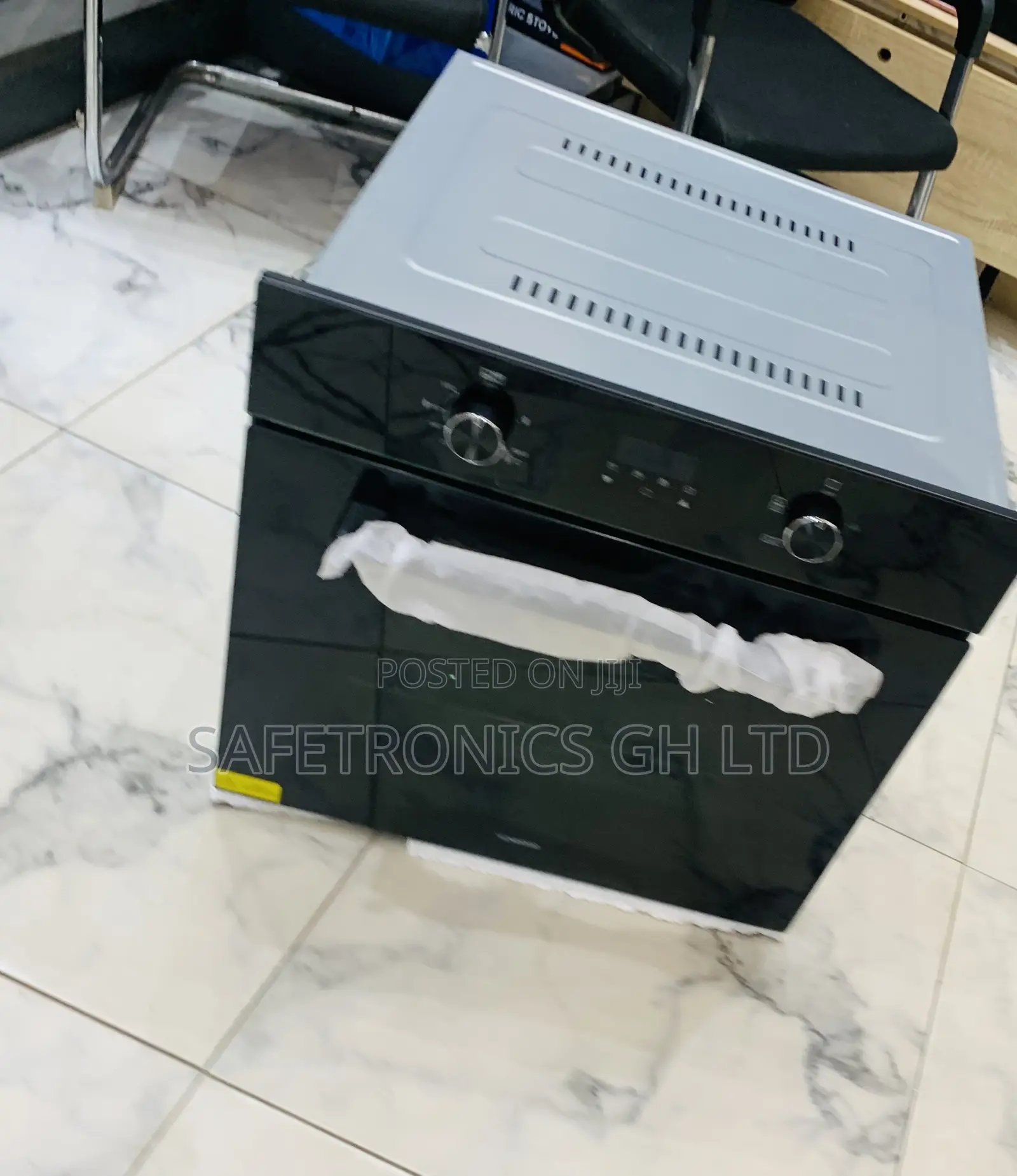 Just Order Sleek Black Kenwood Electric and Gas Ovens