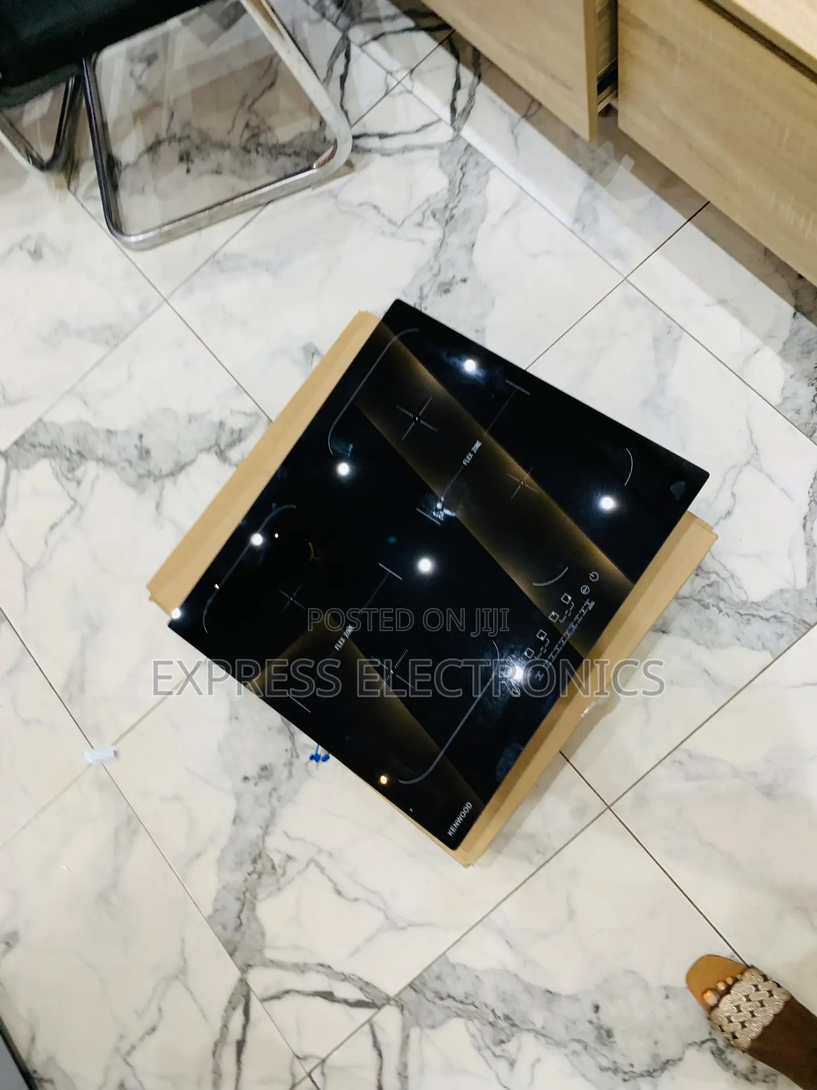 Limited Stock Built in Kenwood 4burner Electric
