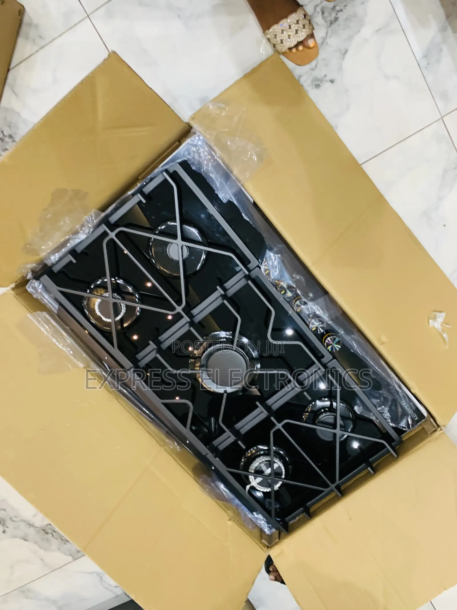 Hot Deals on Kenwood Gas Cooker Built in 5burner