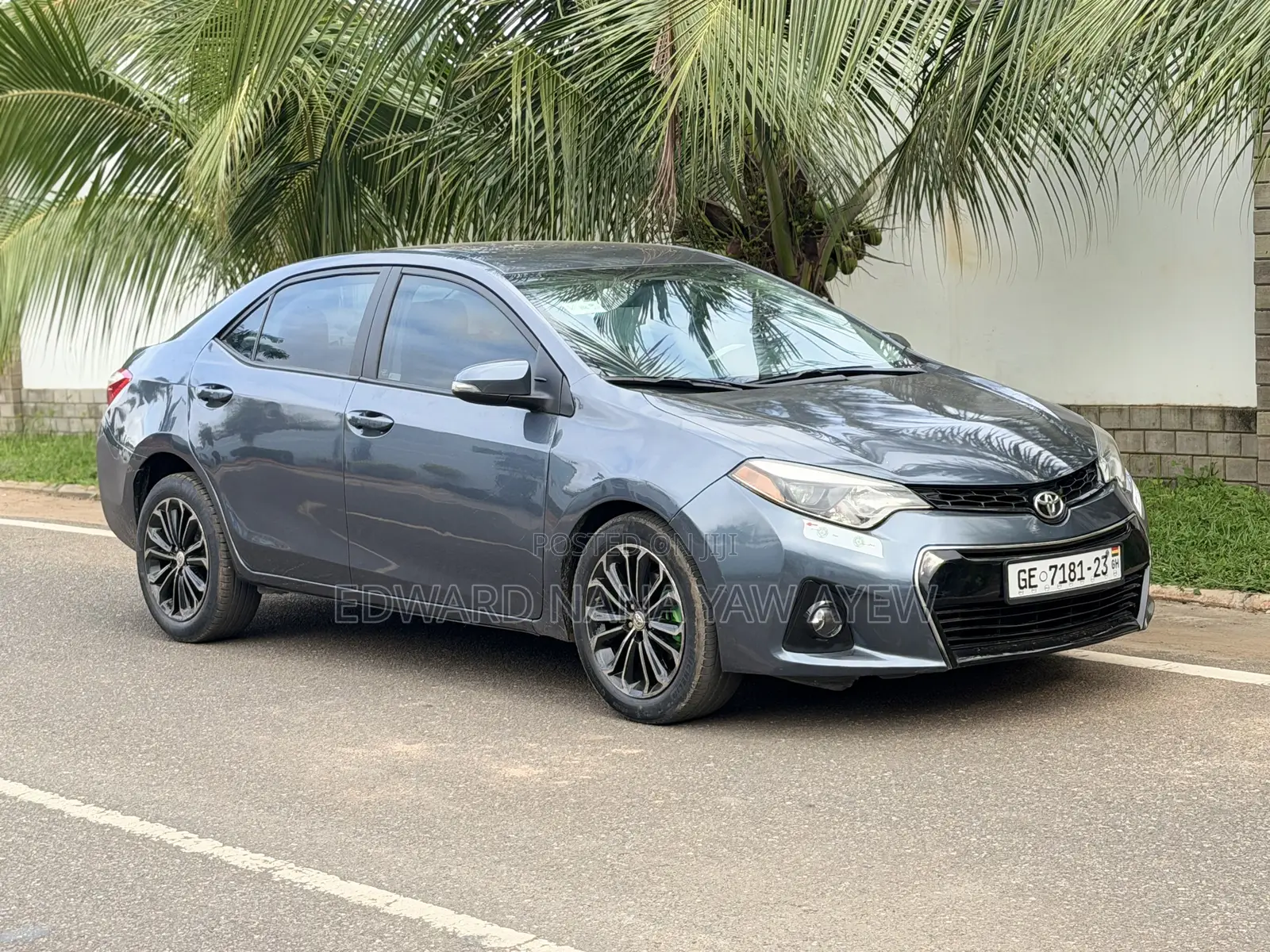 Toyota Corolla S 4dr Sedan (1.8L 4cyl CVT) 2014 Gray
