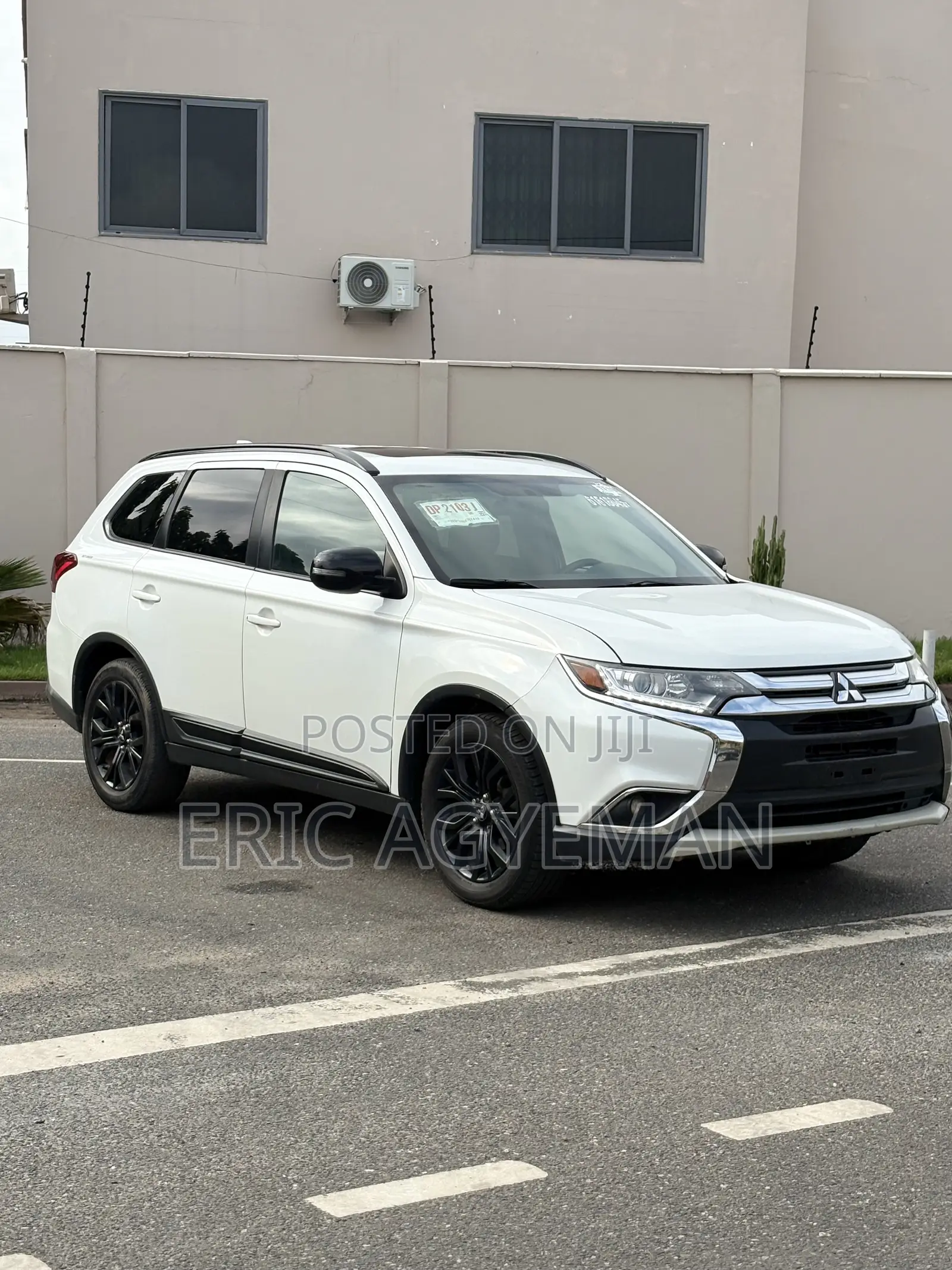 Mitsubishi Outlander 2018 White