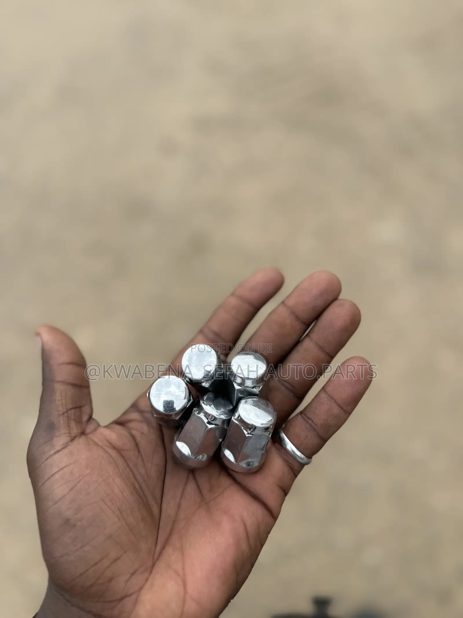 Original Brand New Car Wheel Nuts Available for All Cars