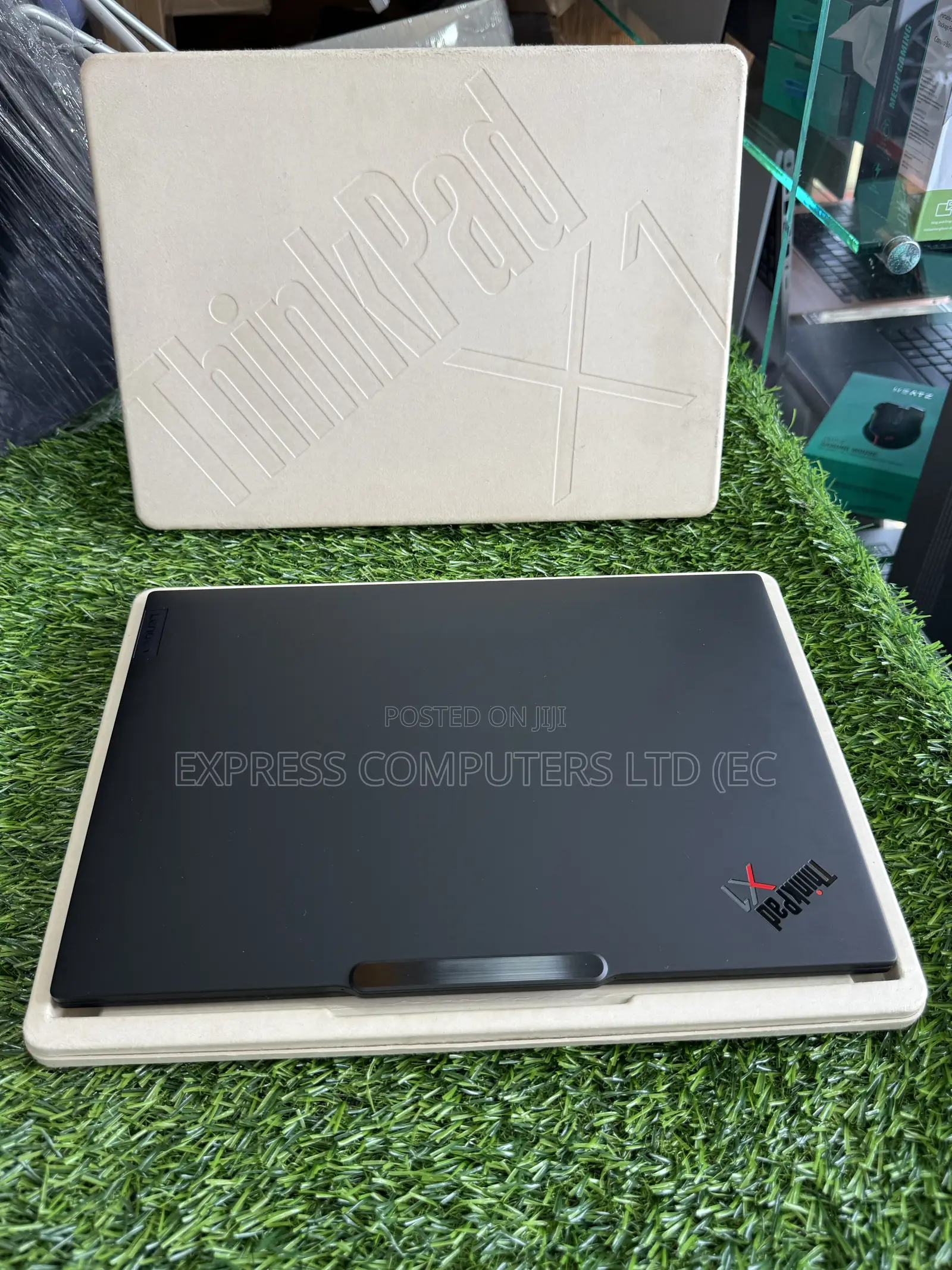 New Lenovo ThinkPad X1 Carbon Gen11 16GB Intel Core Ultra 7 SSD 1T
