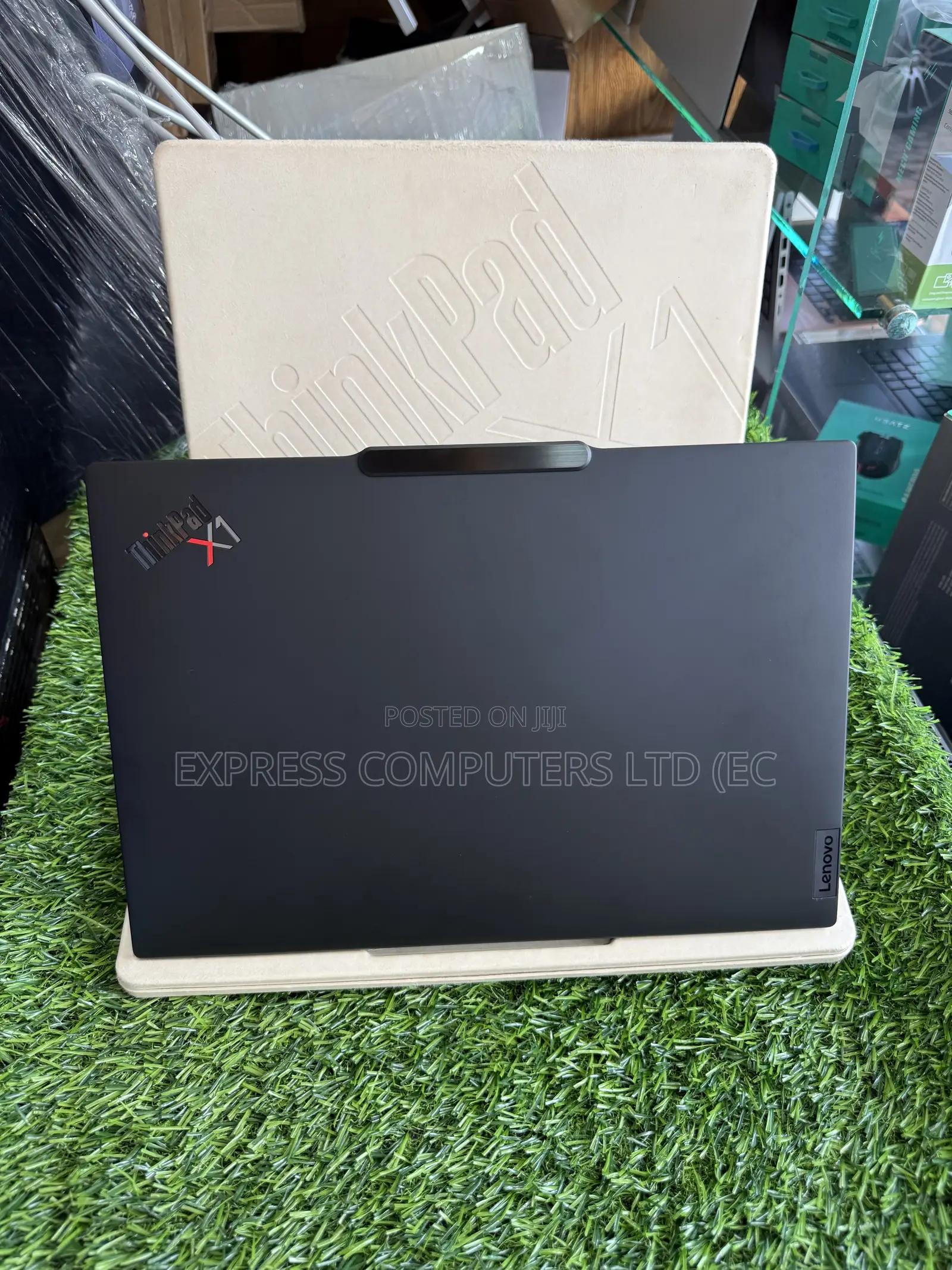 New Lenovo ThinkPad X1 Carbon Gen11 16GB Intel Core Ultra 7 SSD 1T