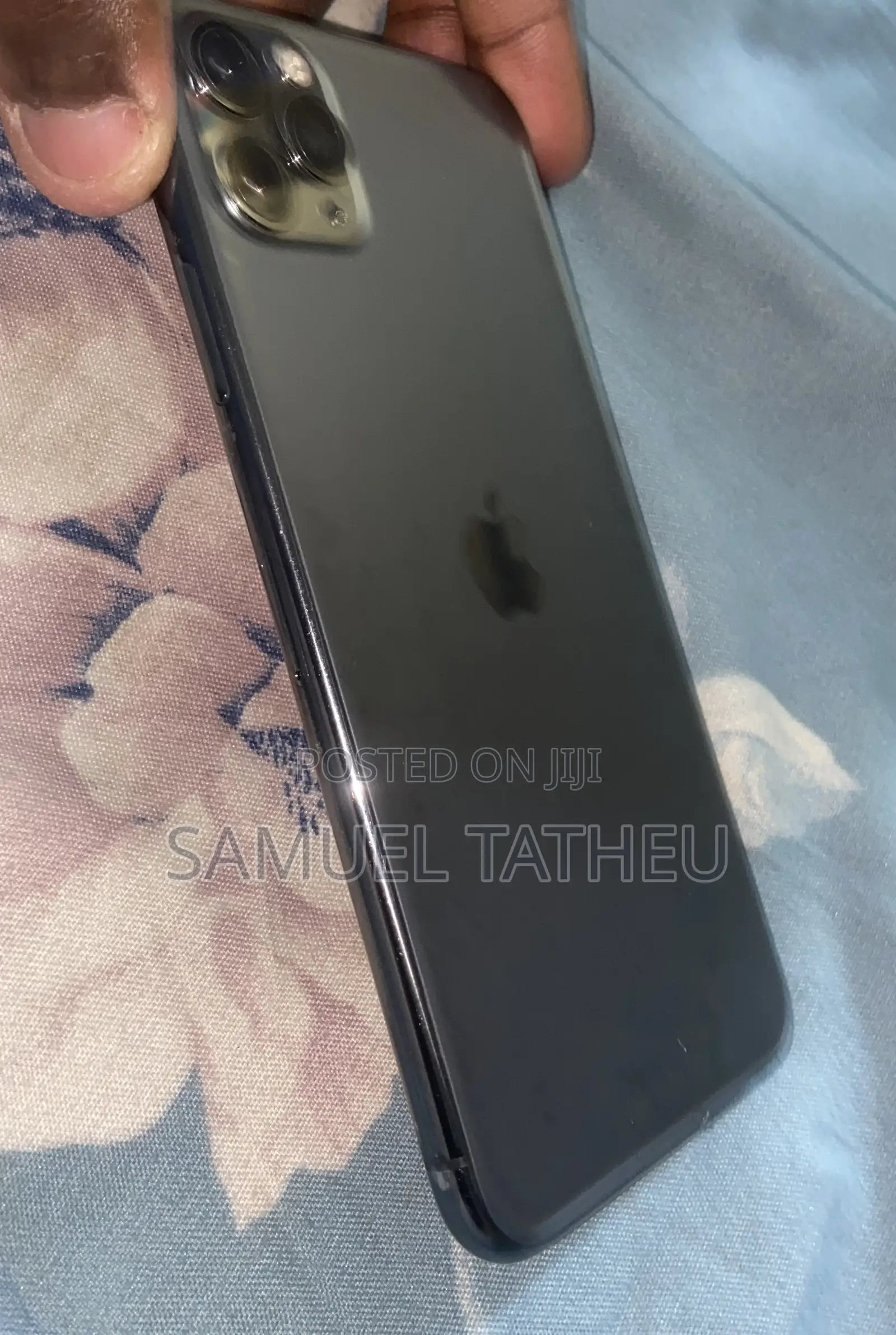 New Apple iPhone 11 Pro Max 64 GB Black