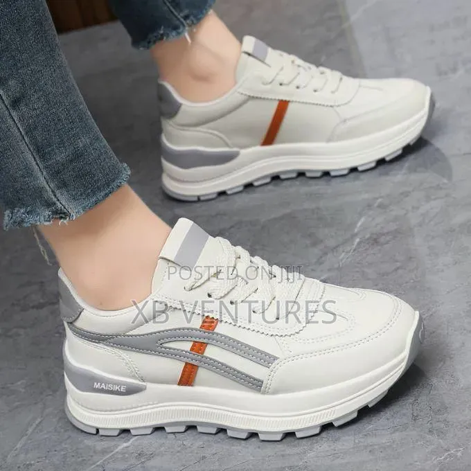 Women Hommie Classic Sneakers
