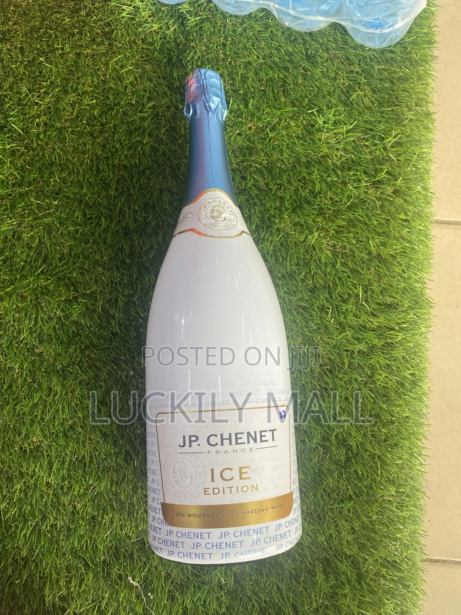 J.P Chenet