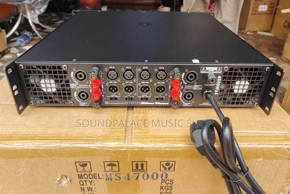 Jac Professional Ms47000 4-Channel Power Amplifier.