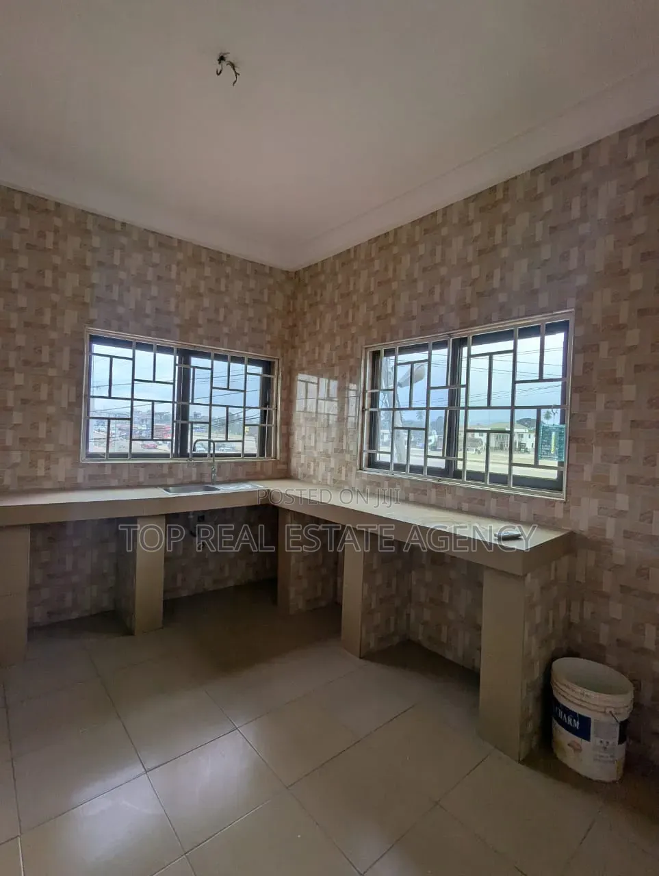 2bdrm Apartment in Last Stop, Pokuase for rent