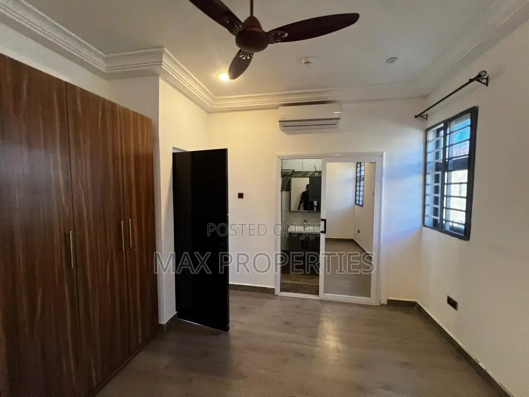 2bdrm Duplex in Spintex for rent