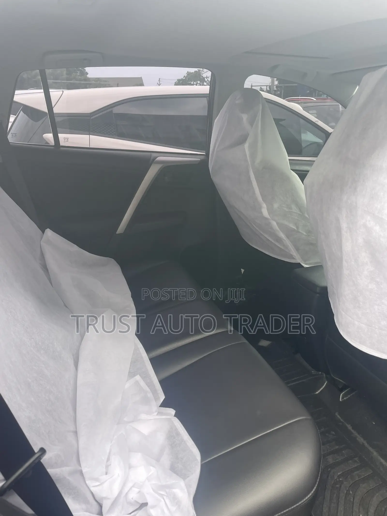 Toyota RAV4 2018 Burgundy