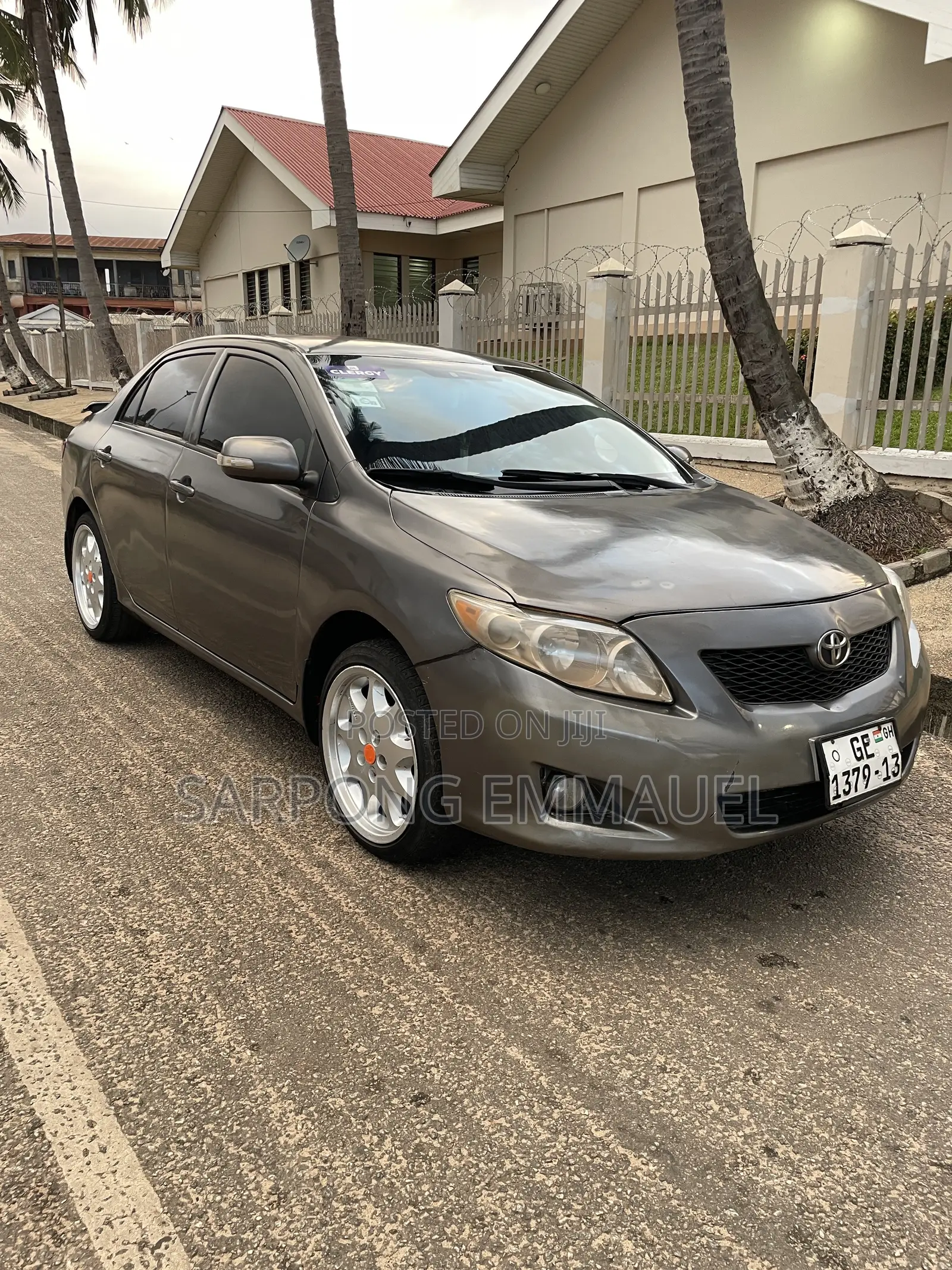 Toyota Corolla 2010 Gray