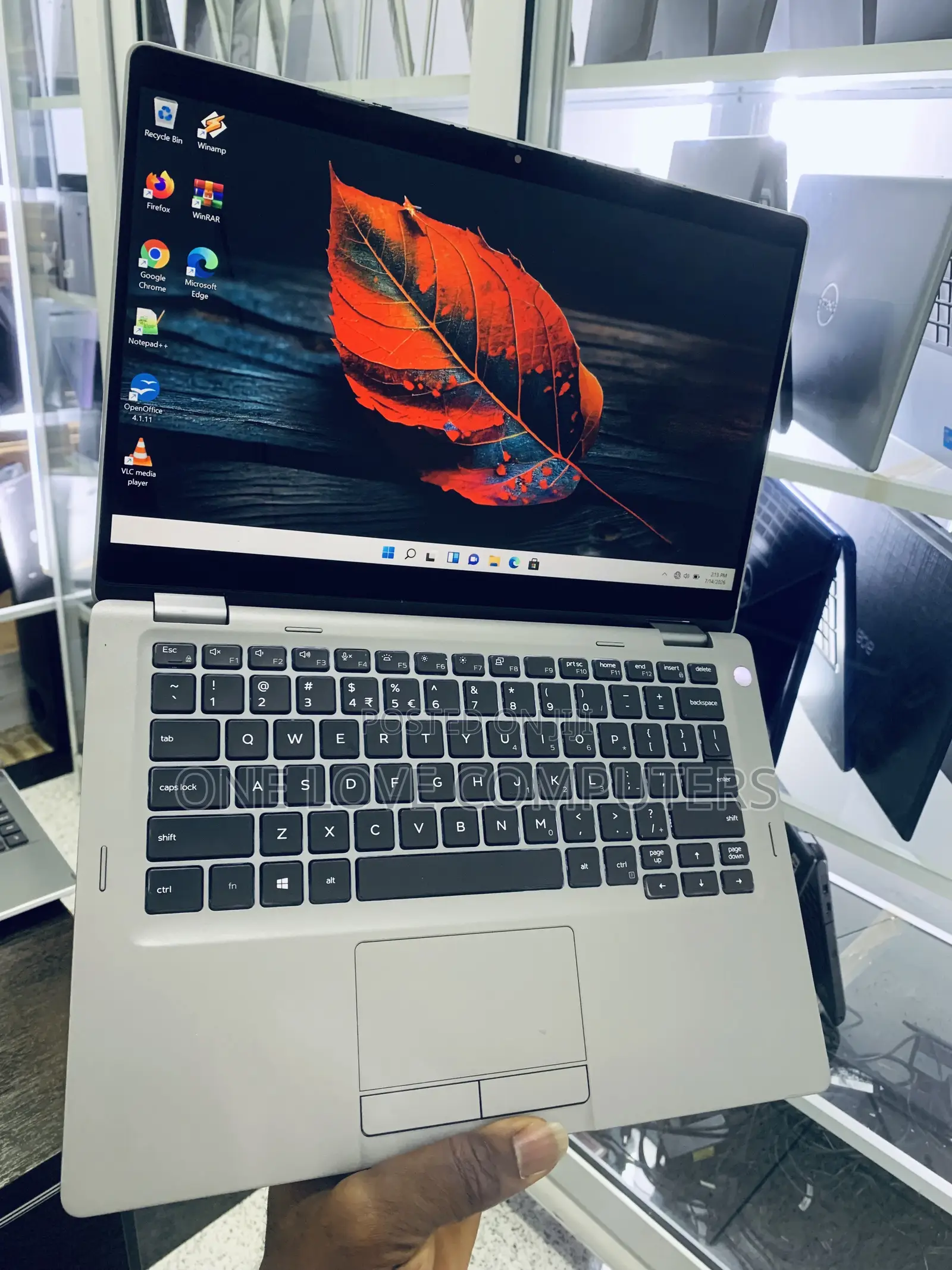Laptop Dell Latitude 5310 2-in-1 16GB Intel Core i5 SSD 256GB