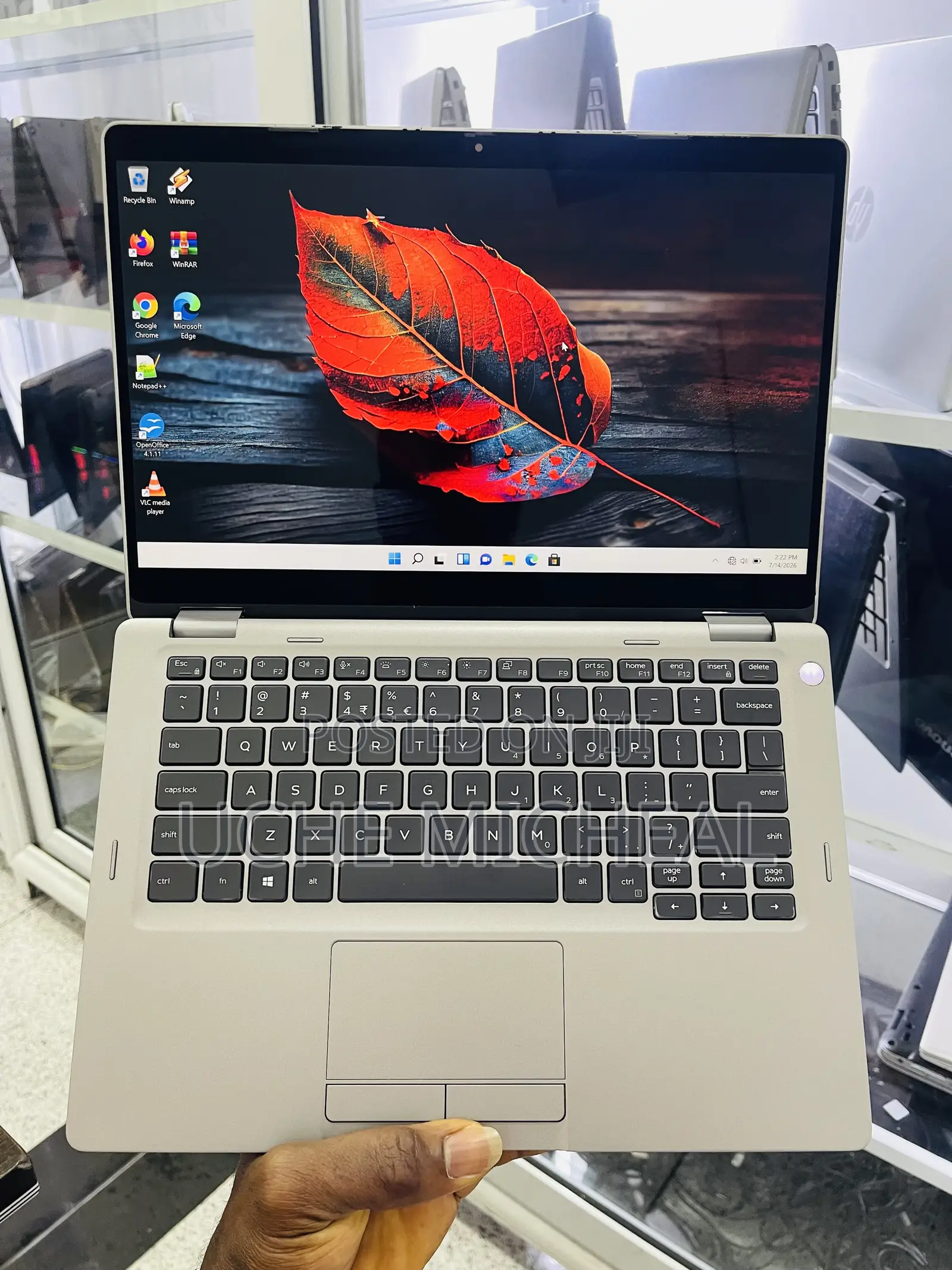 Laptop Dell Latitude 5310 2-in-1 16GB Intel Core i5 SSD 256GB