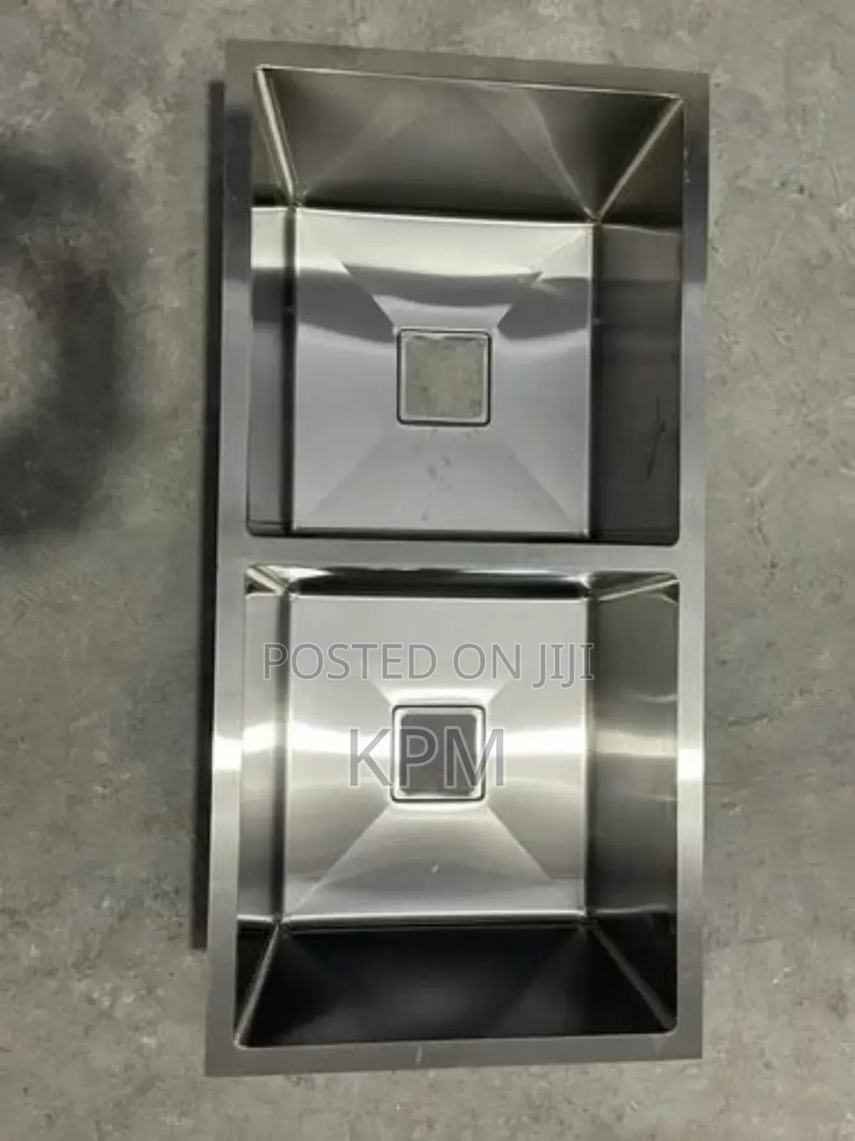 Kitchen Sink Armless Square Shaped