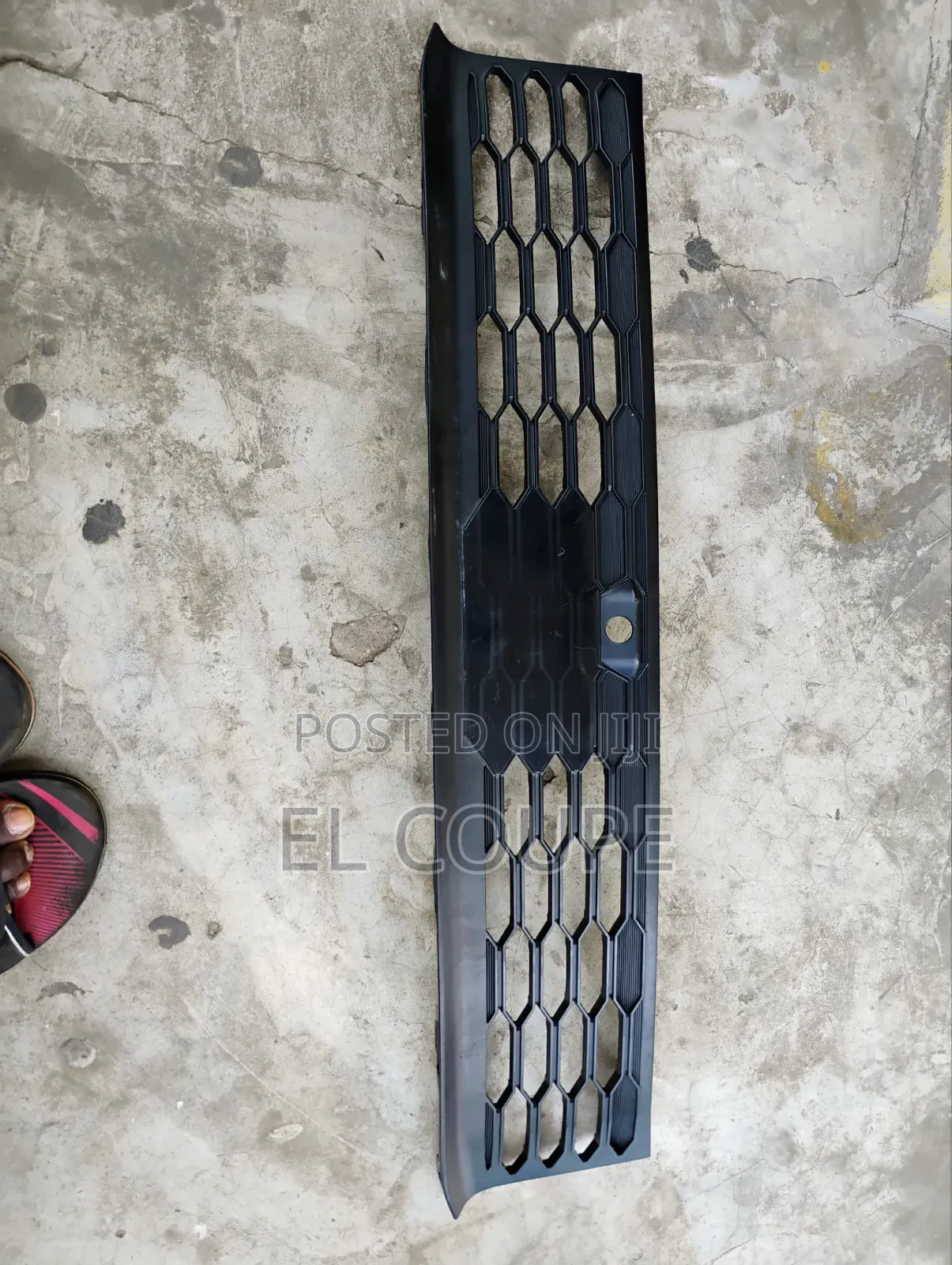 Mitsubishi Outlander 2022-2023-2024 Front Bumper Grille