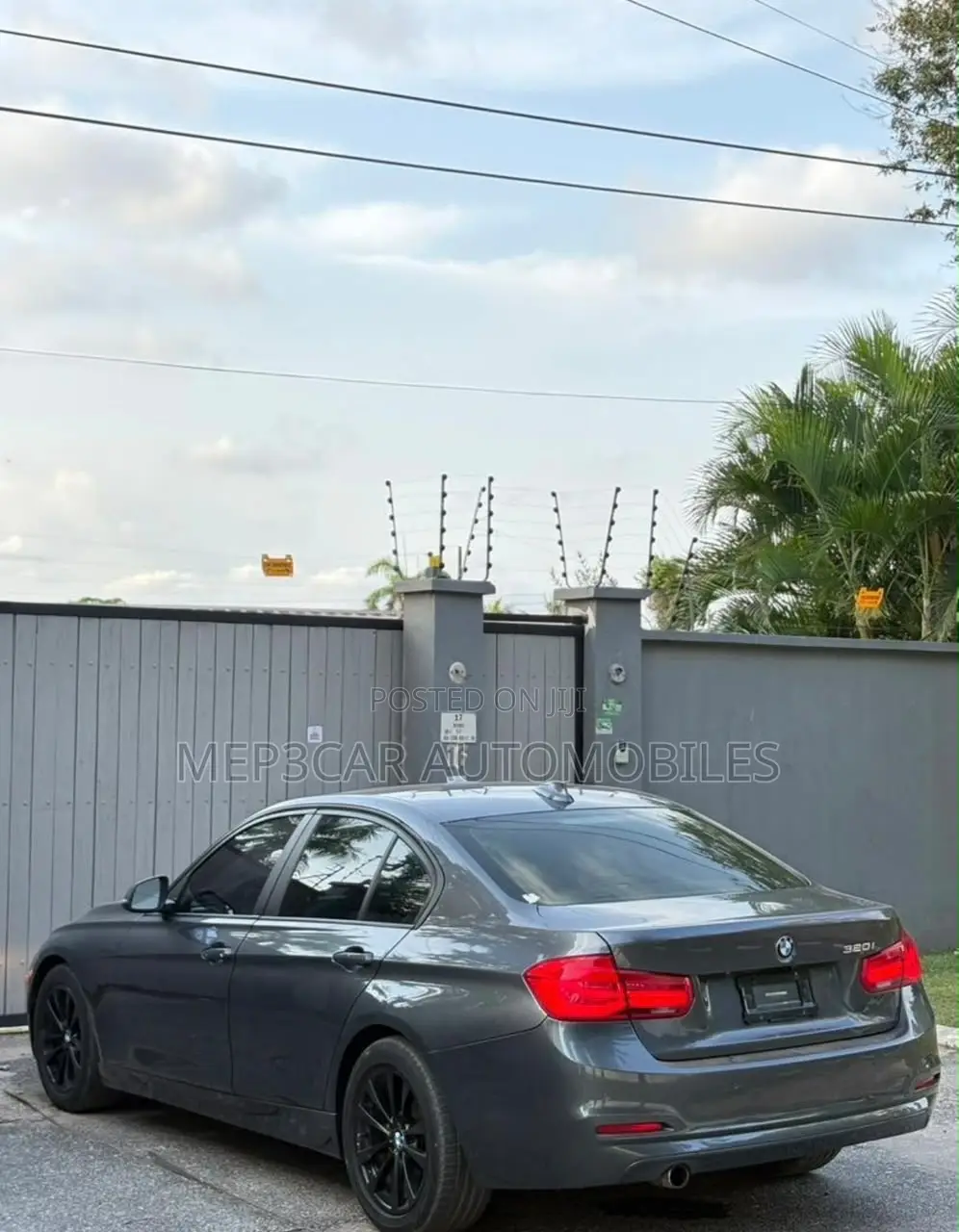 BMW 320i 2017 Gray