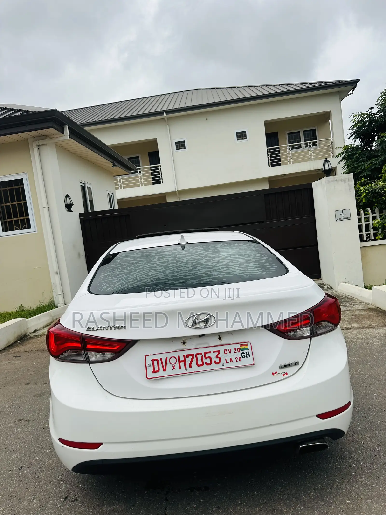 Hyundai Elantra Limited 4dr Sedan (1.8L 4cyl 6A) 2015 White