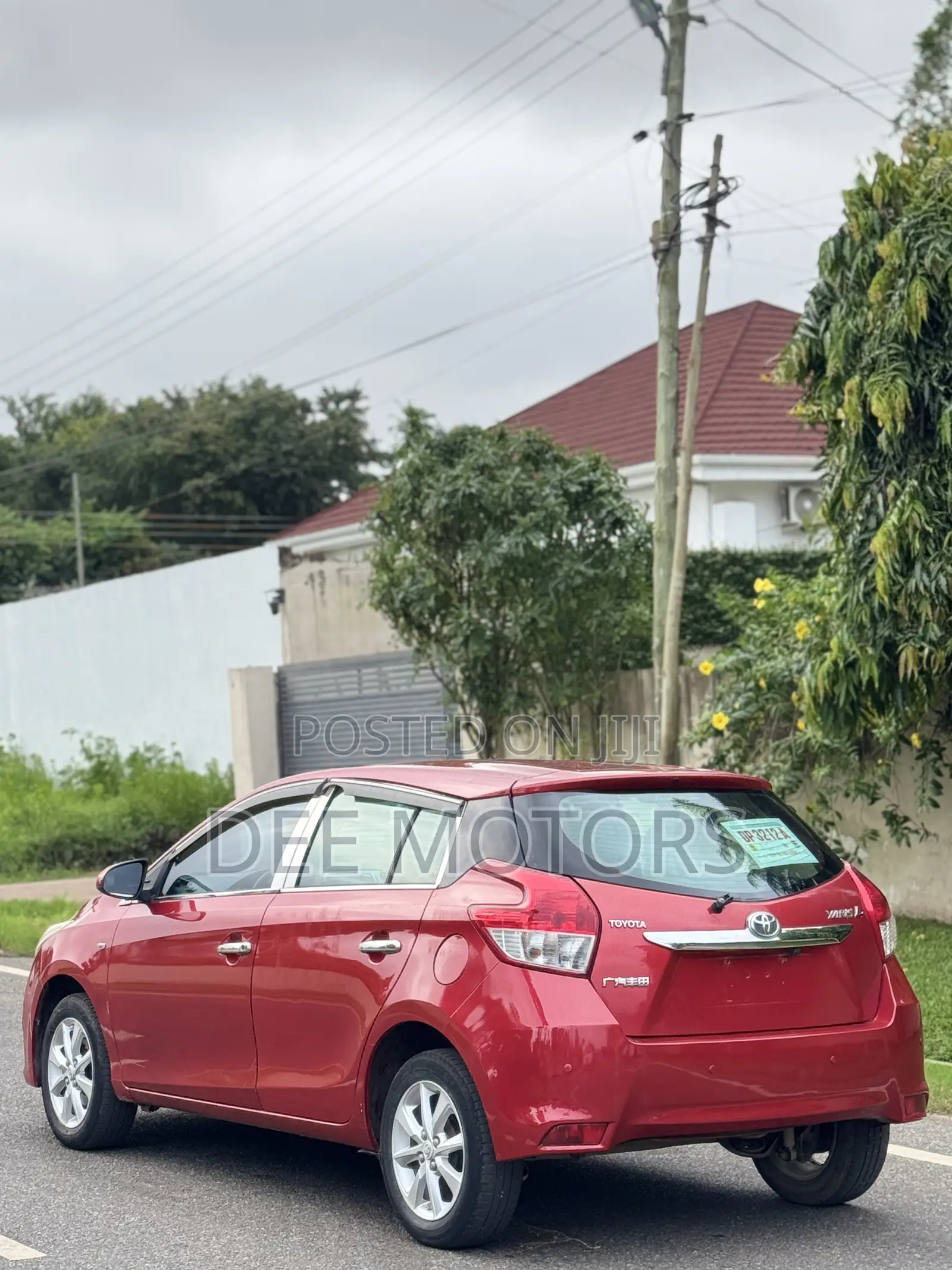 Toyota Yaris SE Hatchback 5dr 2014 Red