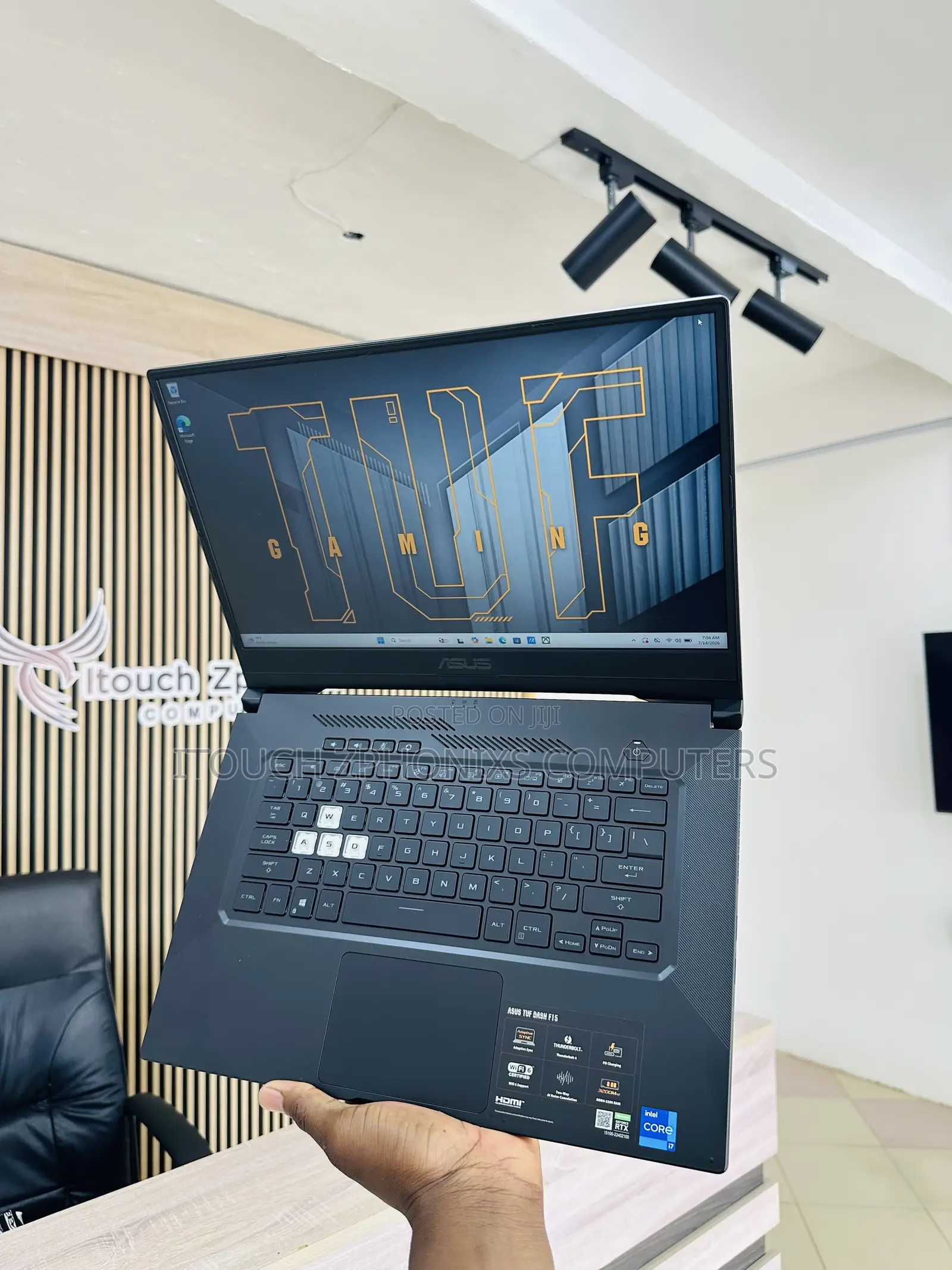 Laptop Asus TUF Dash F15 16GB Intel Core i7 SSD 512GB
