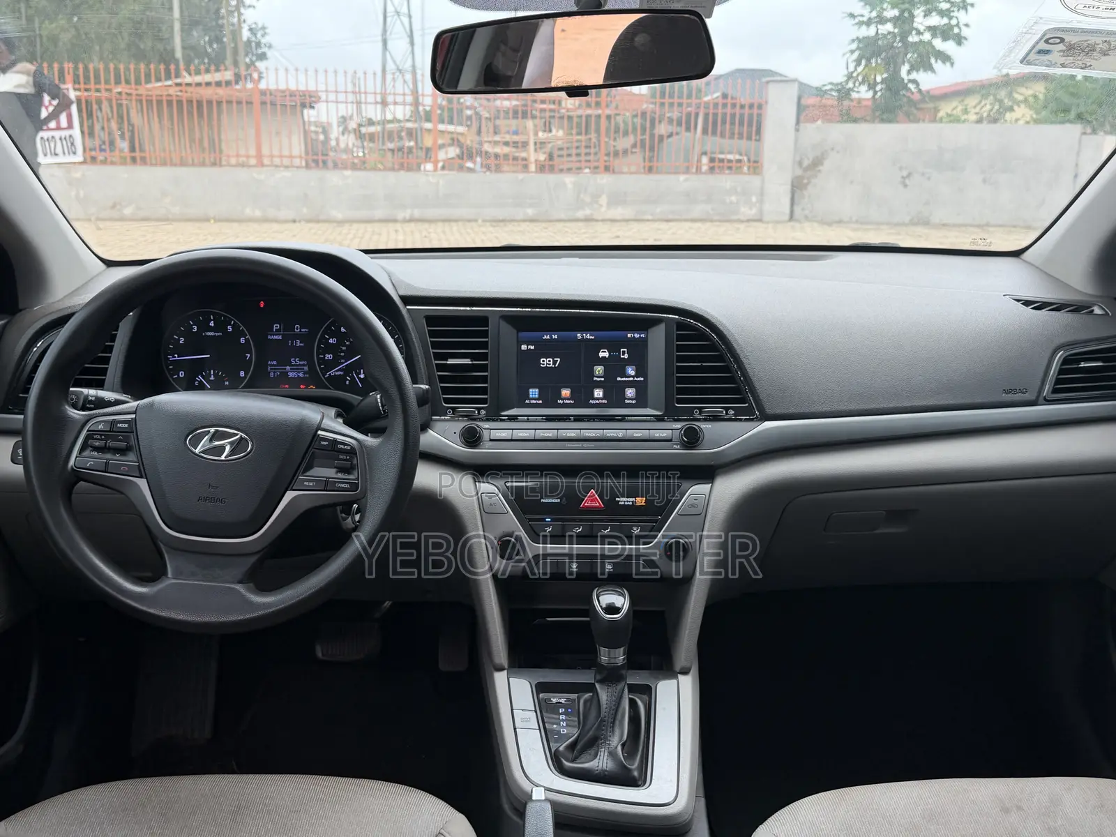 Hyundai Elantra 2017 Red