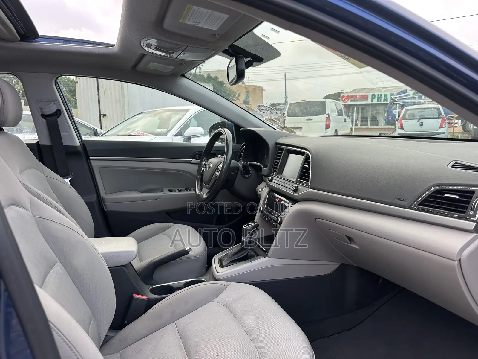 Hyundai Elantra 2018 Blue