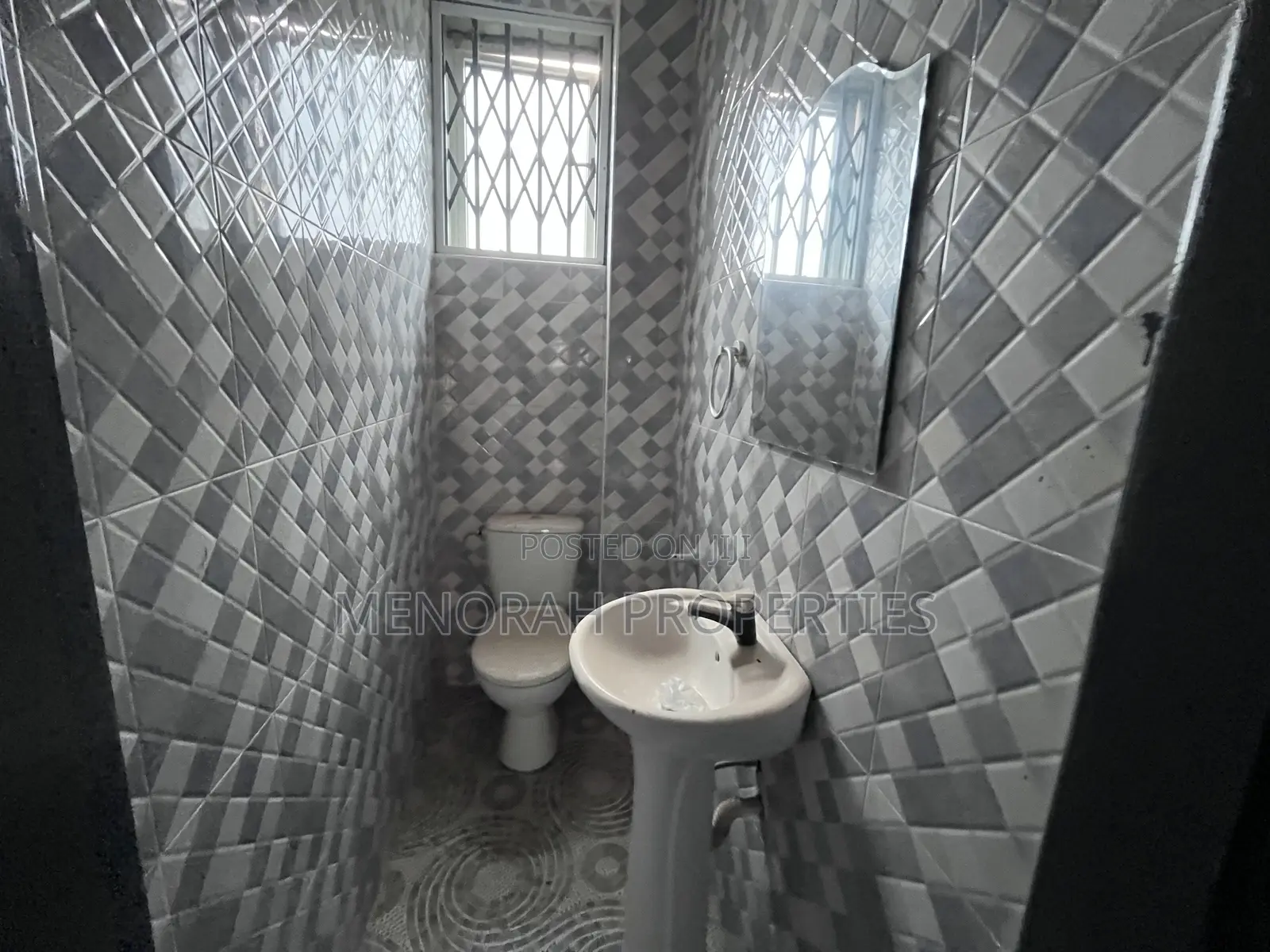 3bdrm Apartment in Oyarifa Teiman, Pentecost for rent