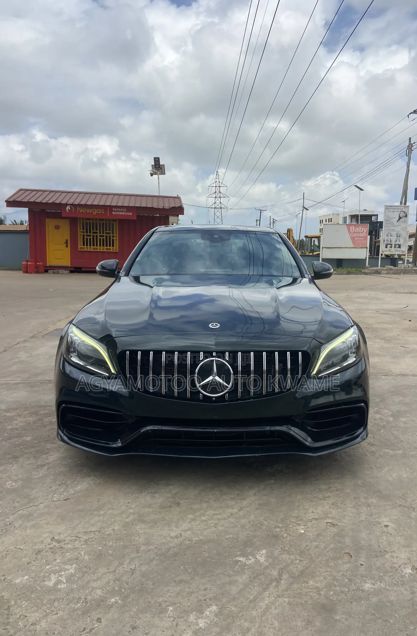 Mercedes-Benz C63 2019 Green