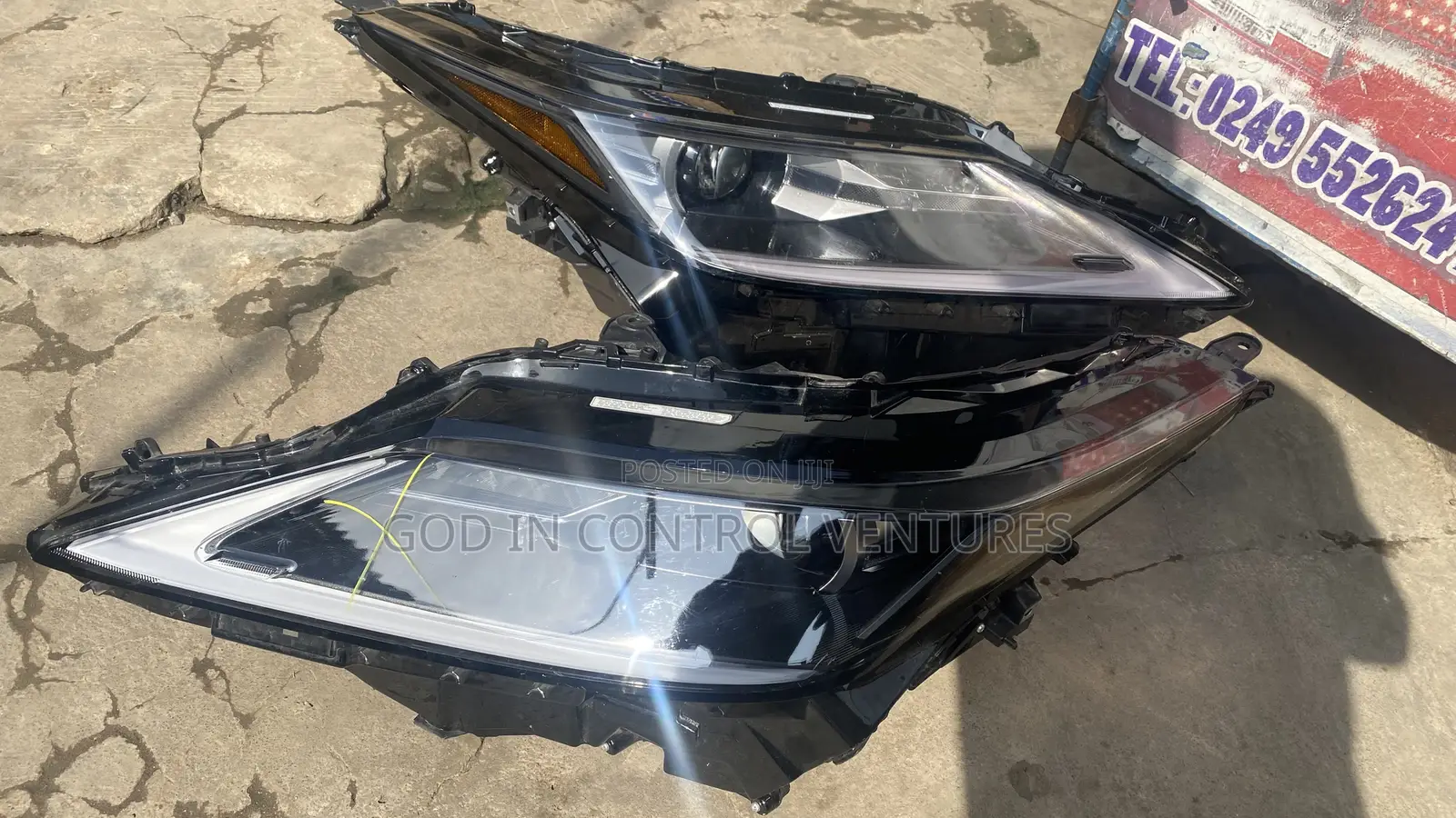 Lexus RX 350 2020 Headlight Pair