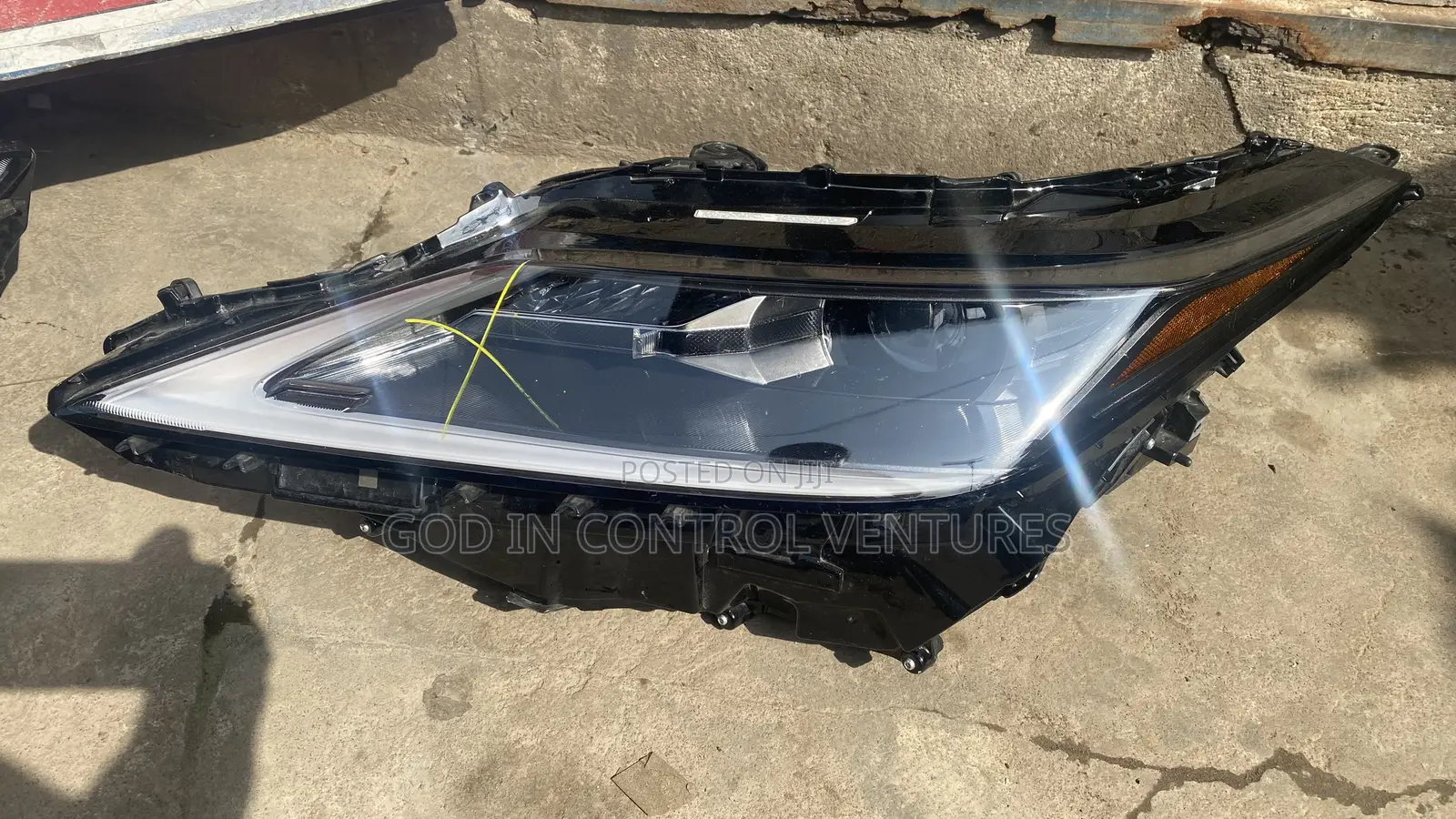 Lexus RX 350 2020 Headlight Pair