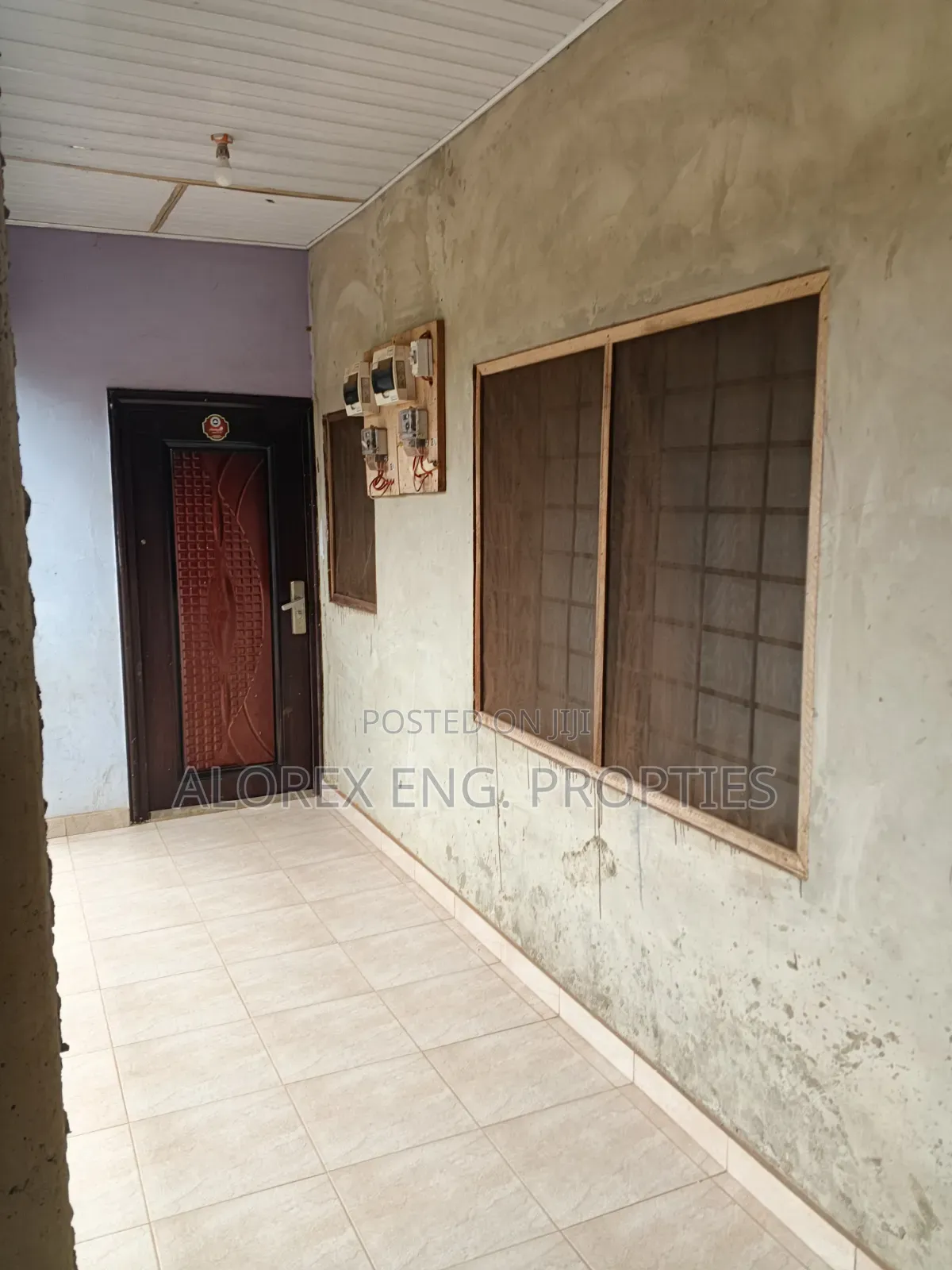 1bdrm Apartment in Oyibi, Valley View Area for rent