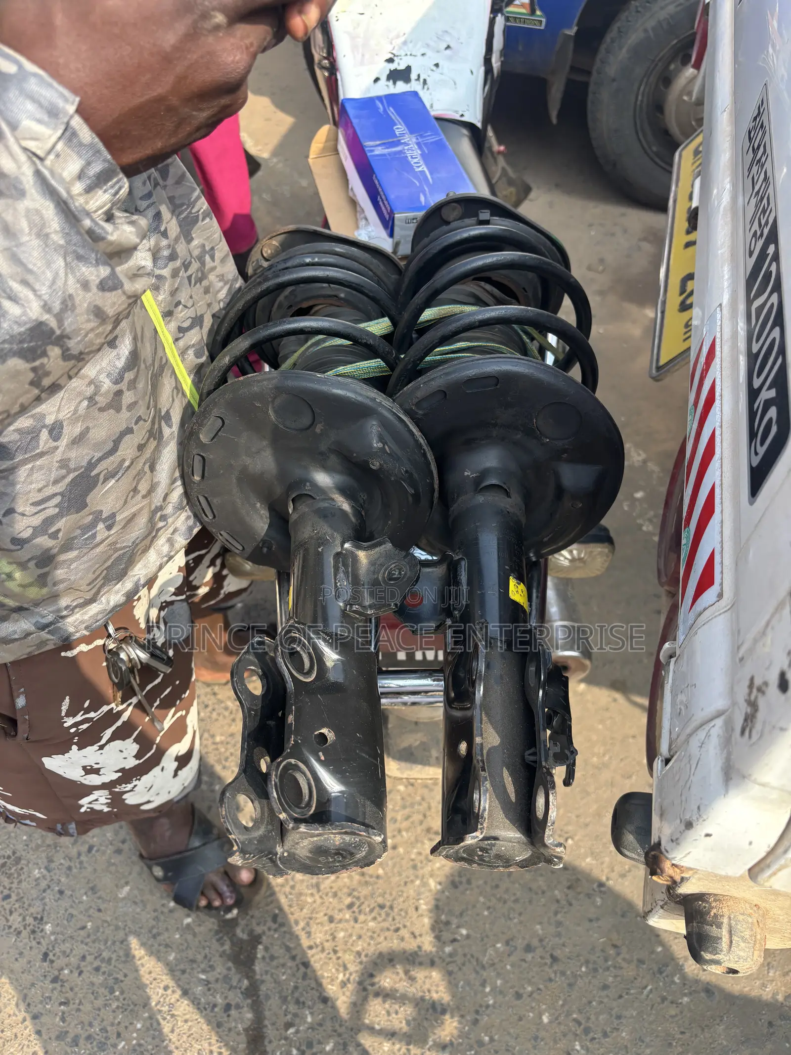 Toyota Corolla 2009 2010 Japan Type Home Used Front Shocks Pair