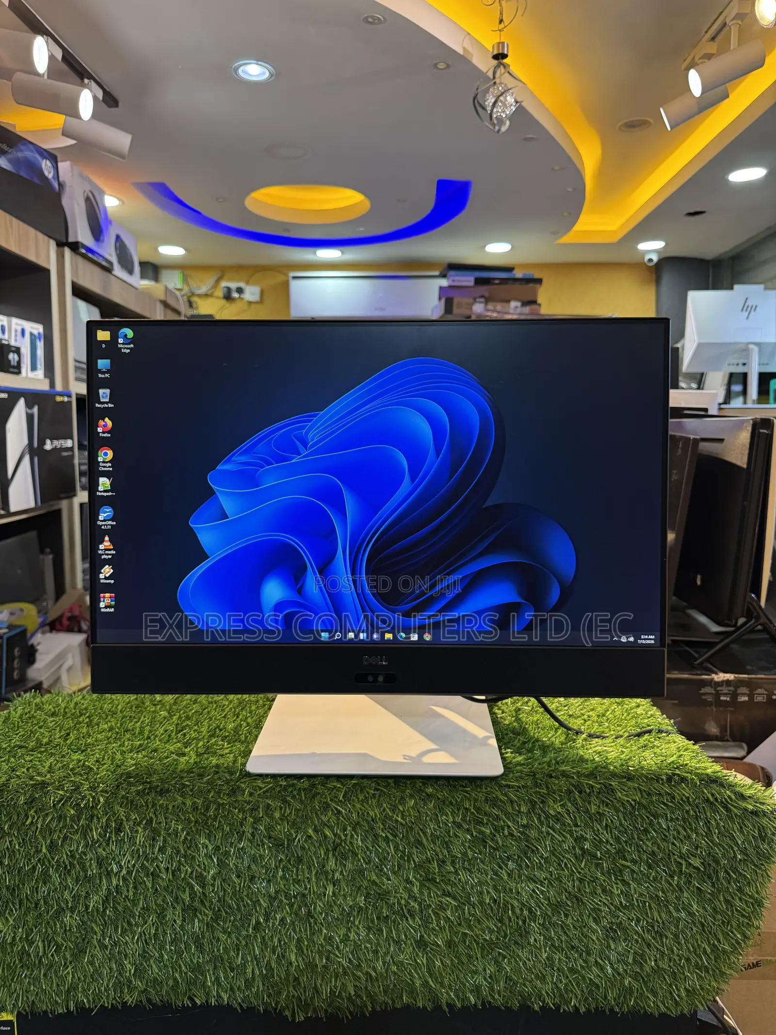 Desktop Computer Dell Inspiron 24 5000 16GB AMD A10 HDD+SSD 1T