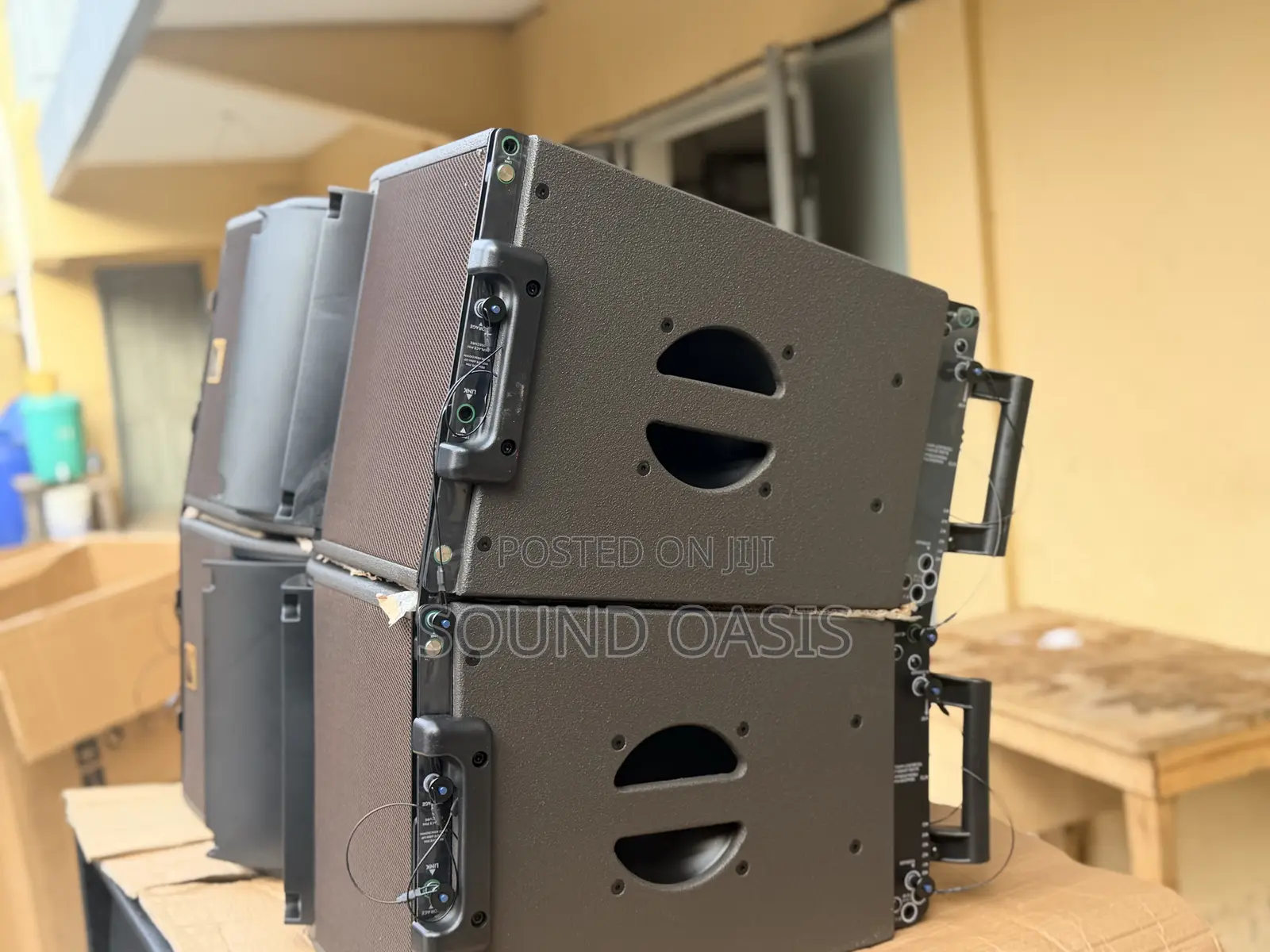 A Pair of Kara 212 Long Throw Line Array Speakers(12 Inch" Line Array)