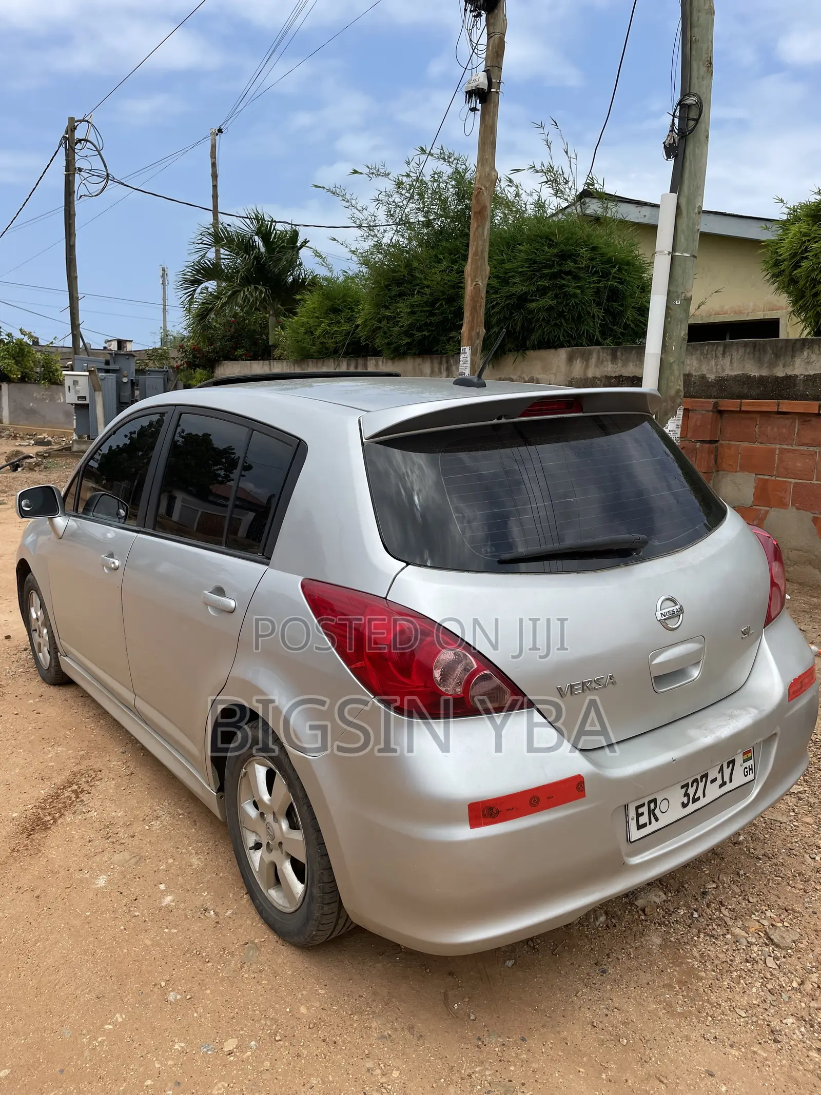Nissan Versa 1.8 SL 2007 Silver
