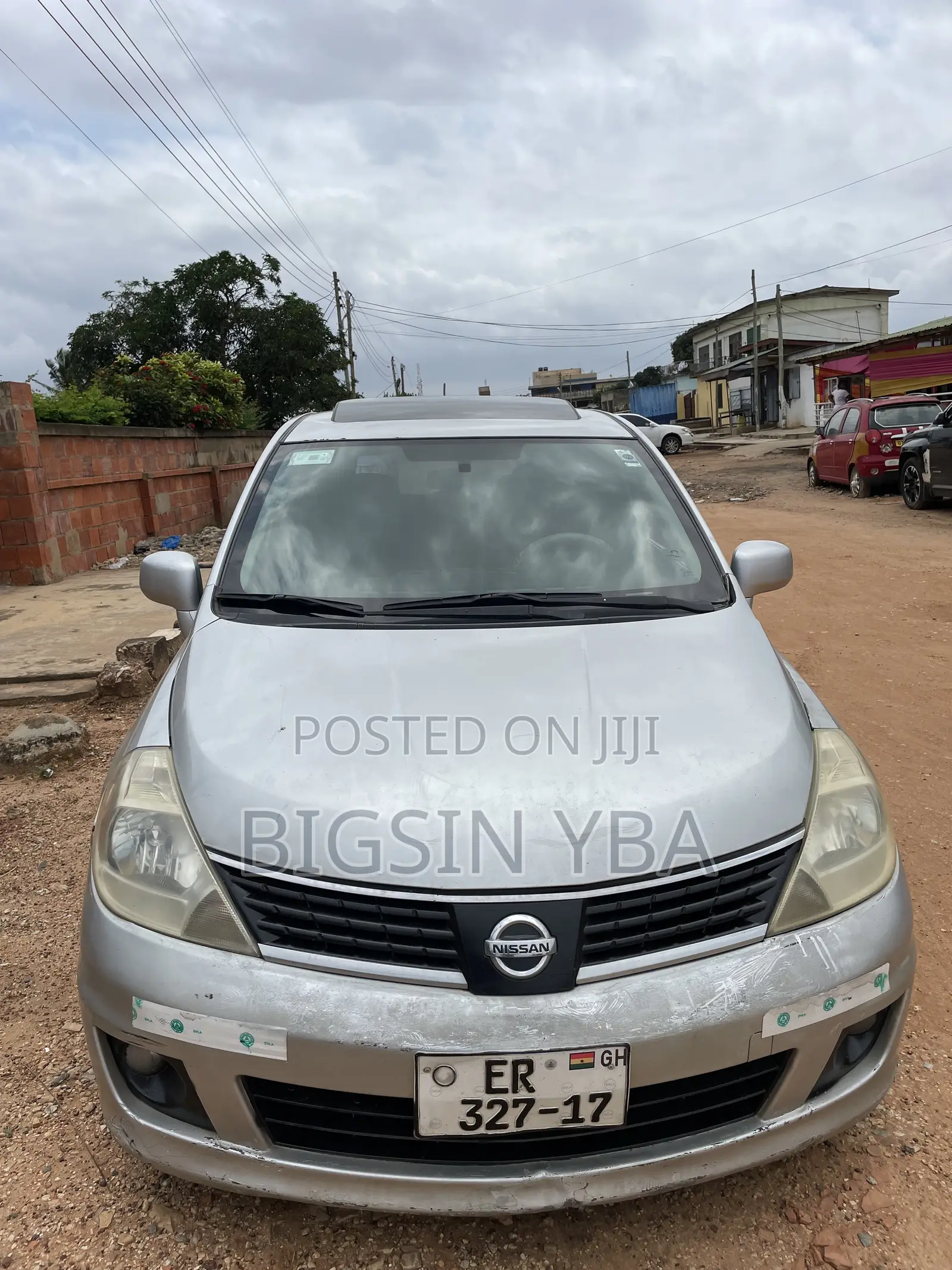 Nissan Versa 1.8 SL 2007 Silver