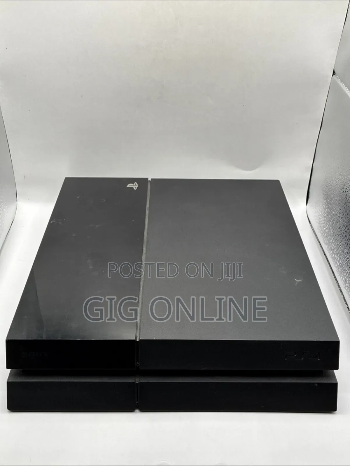PlayStation 4 Console Bundle – Loaded With Games