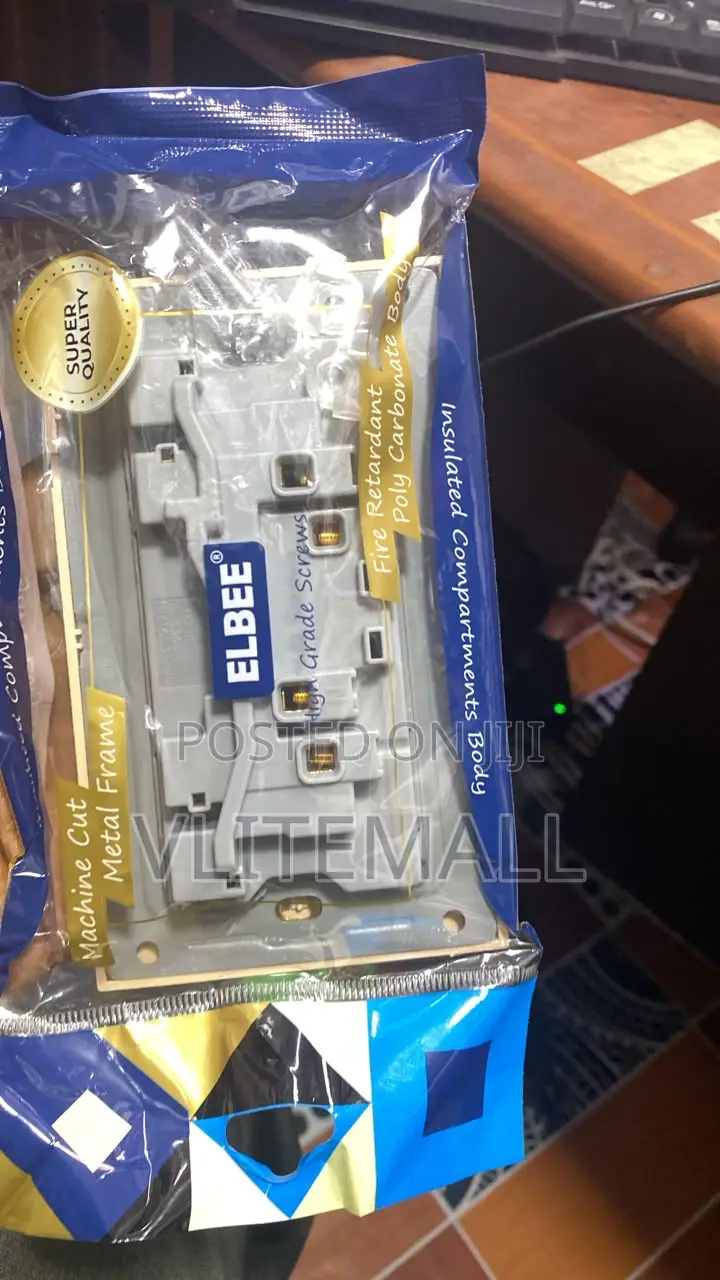 Elbee Double Multi Socket (LB-5263)