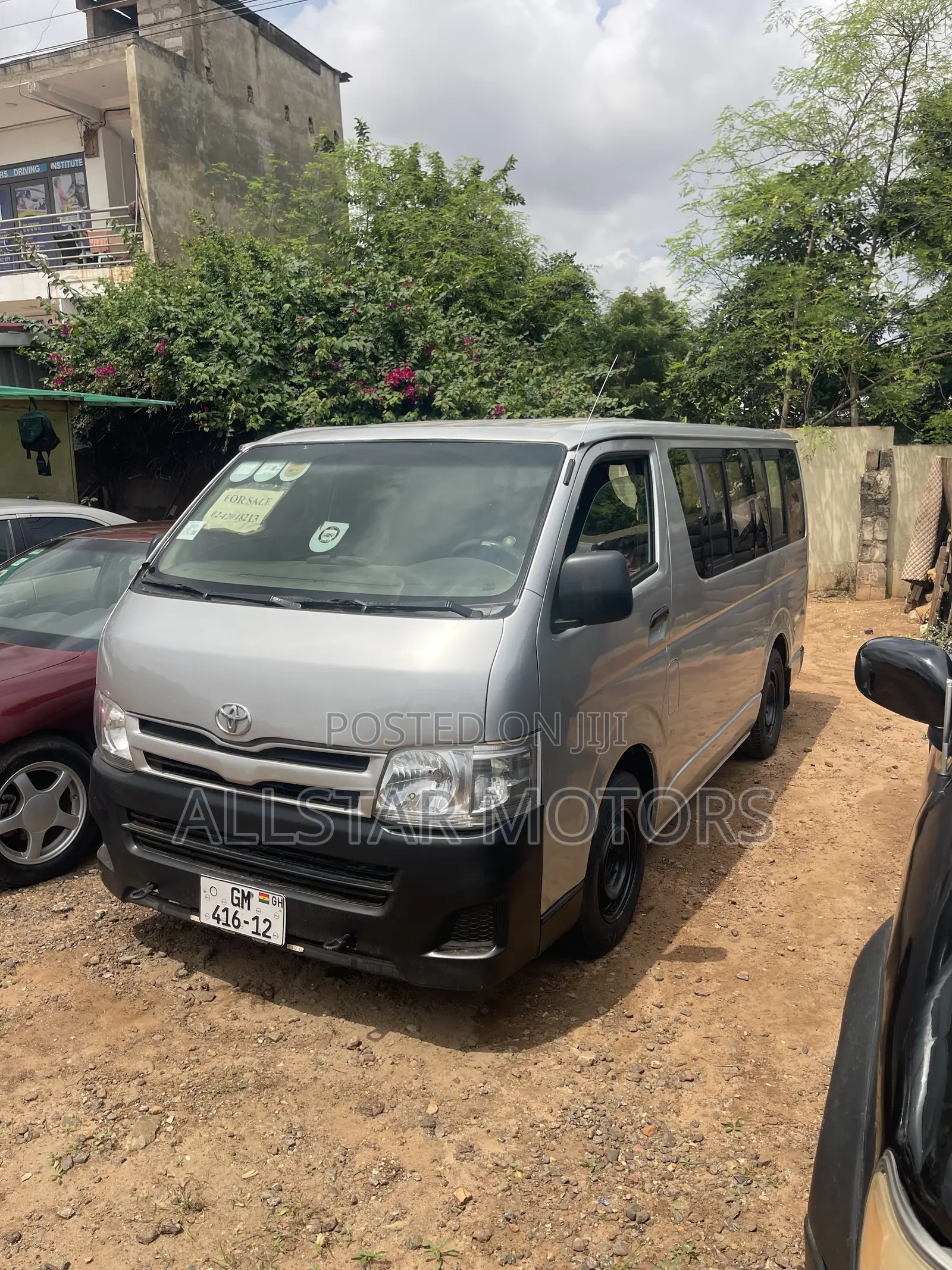Toyota HiAce 2010 Grey