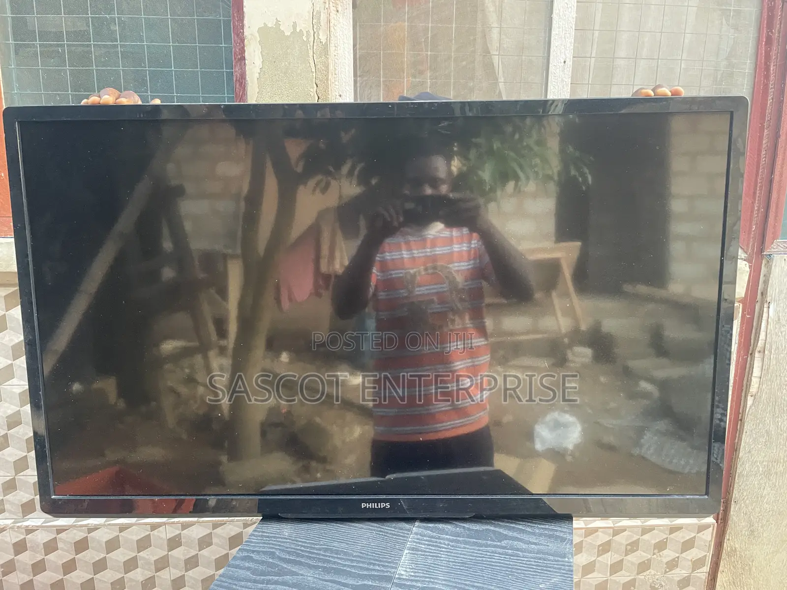 42-Inch Philips Television. Full HD LED TV