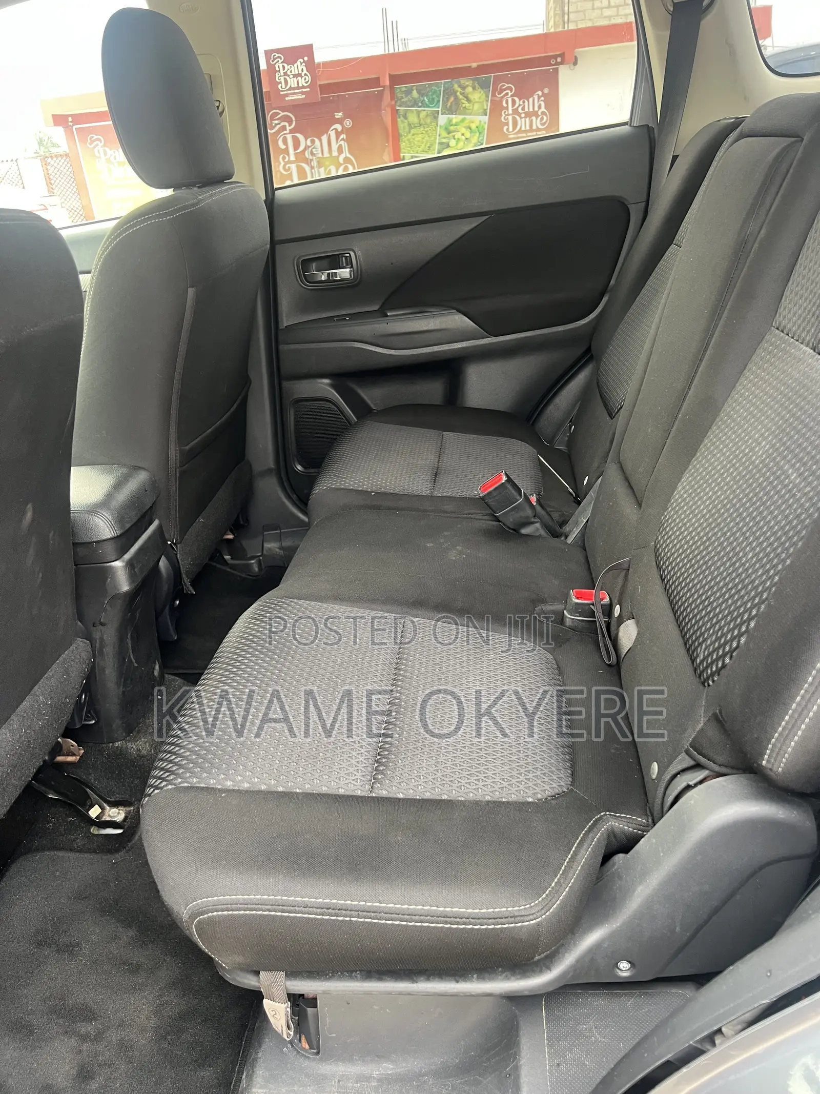 Mitsubishi Outlander SE FWD 2016 Gray