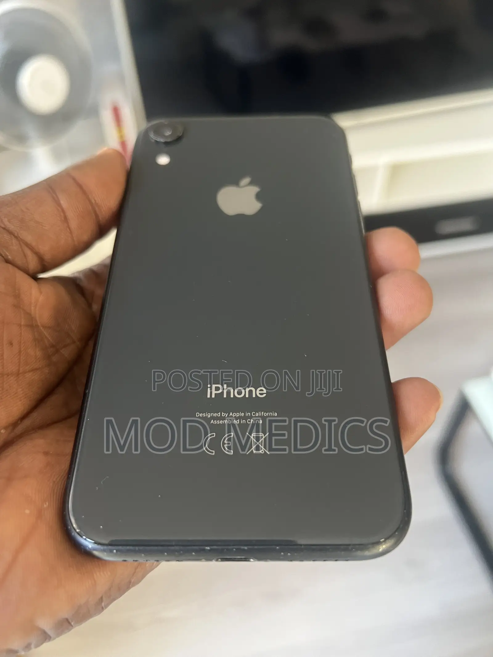 Apple iPhone XR 64 GB Black