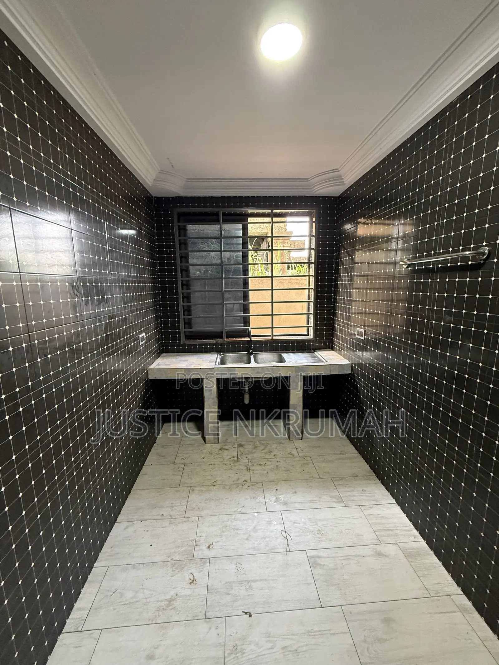 1bdrm Apartment in Mr Justice Estates, Bortiano for rent