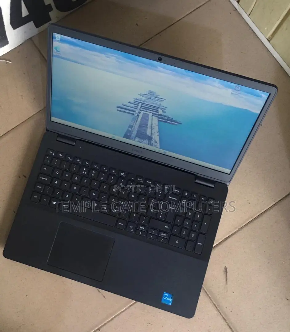 Laptop Dell Inspiron 15 3500 8GB Intel Core i3 SSD 256GB