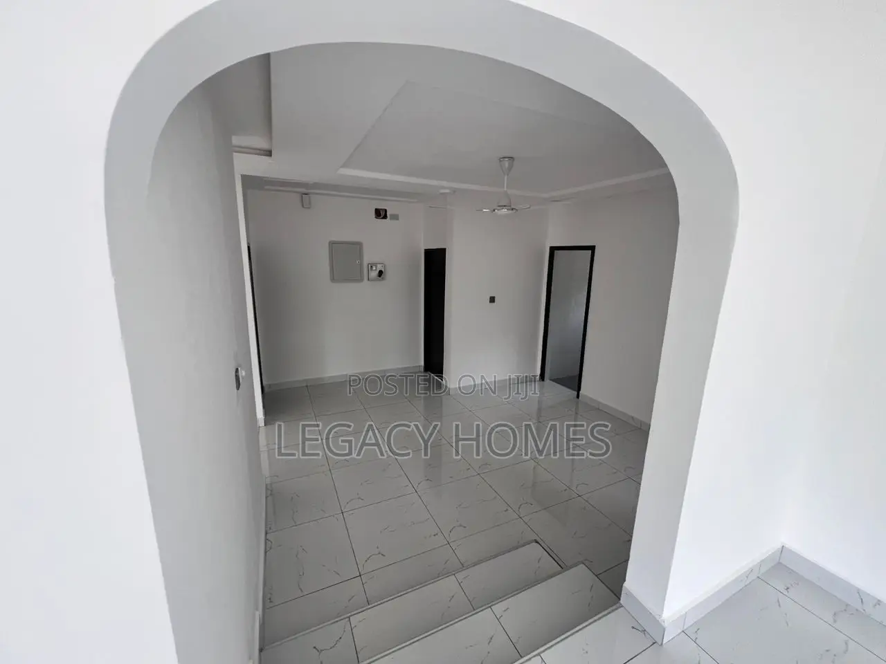 3bdrm House in Adenta, Amrahia for sale